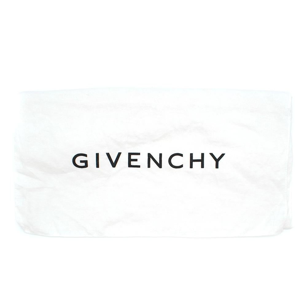 Givenchy Pandora Medium Leather Messenger Bag  For Sale 2