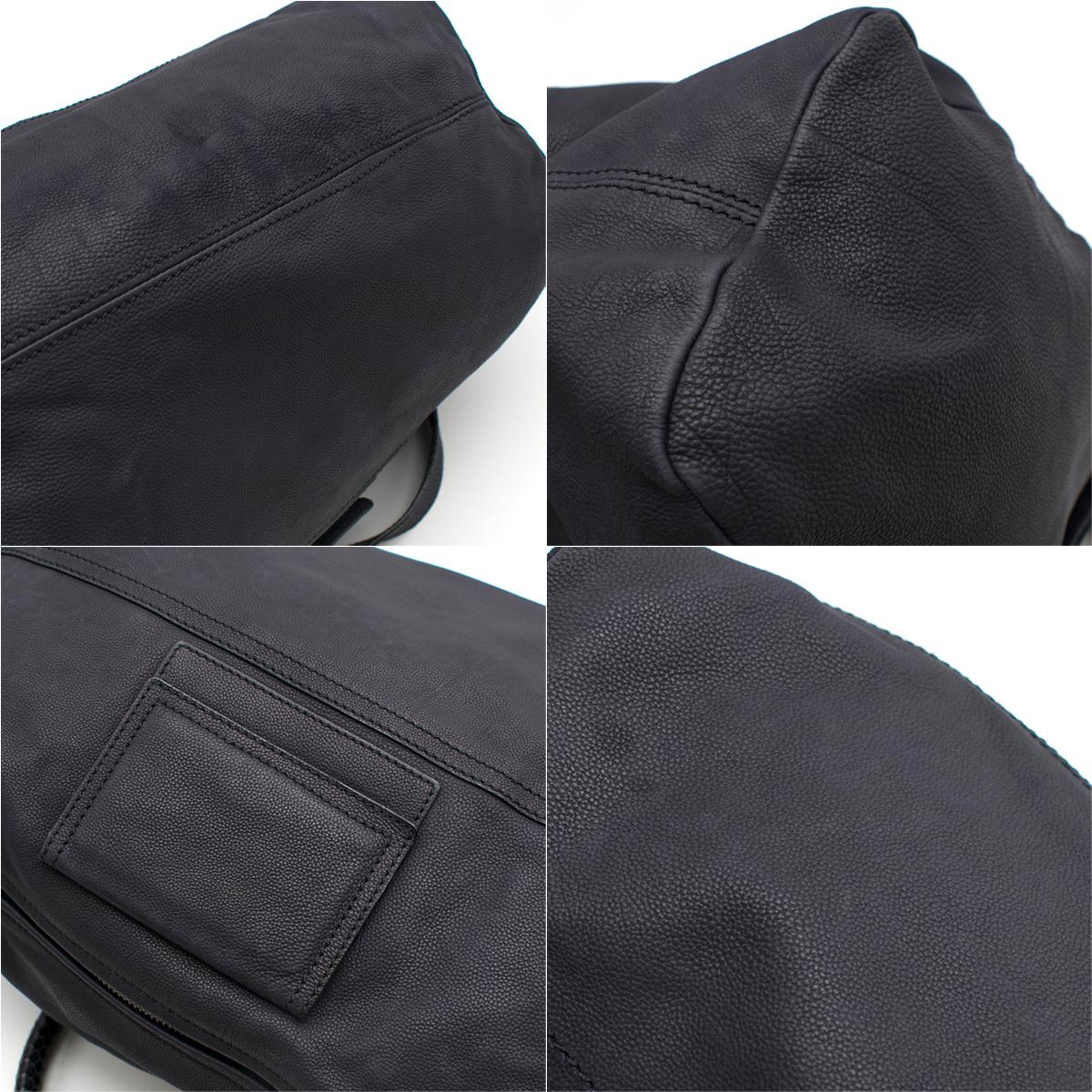 Women's Givenchy Pandora Medium Leather Messenger Bag  For Sale