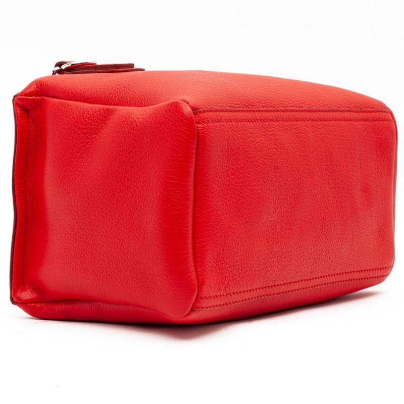 GIVENCHY Pandora Rote Genarbte Ledertasche 9