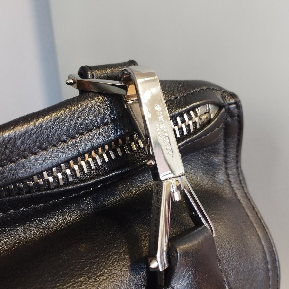 Givenchy Pandora Soft Messenger Bag 1
