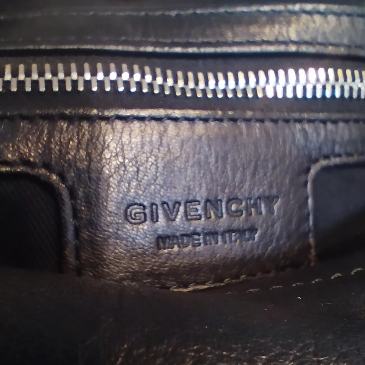 Givenchy Pandora Soft Messenger Bag 3