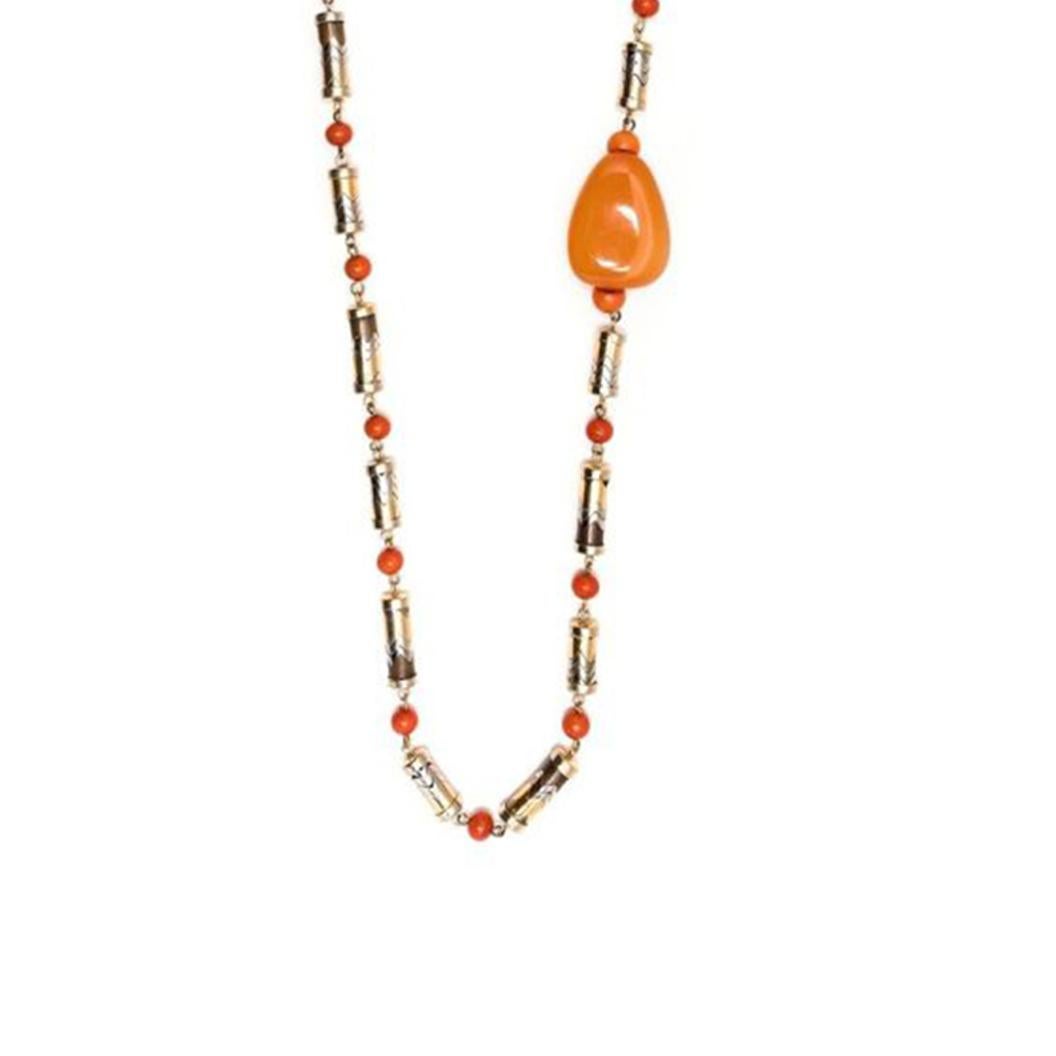 Givenchy, collier de perles à motifs cylindriques Excellent état - En vente à London, GB