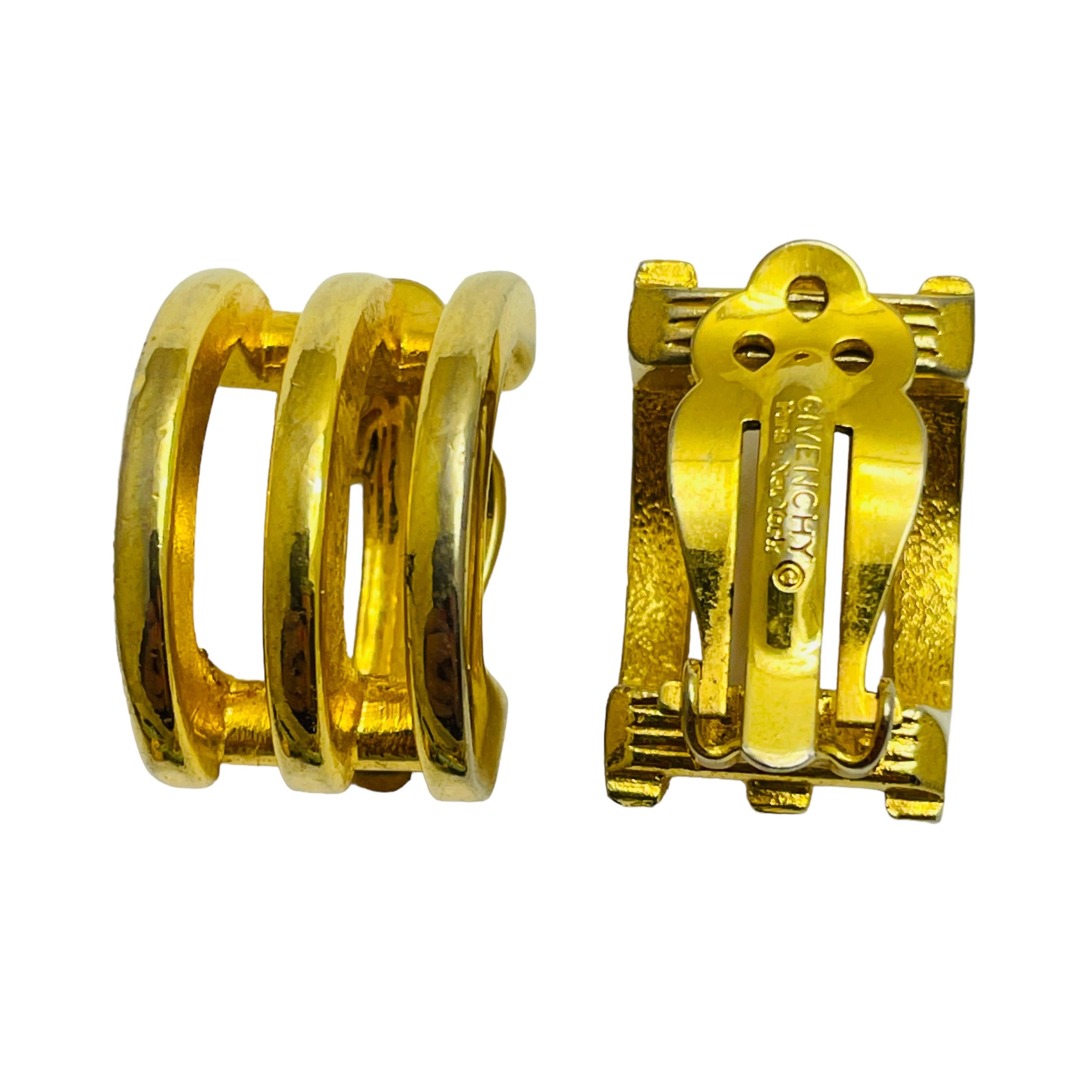 GIVENCHY Paris New York signed vintage gold designer clip on earrings In Good Condition For Sale In Palos Hills, IL