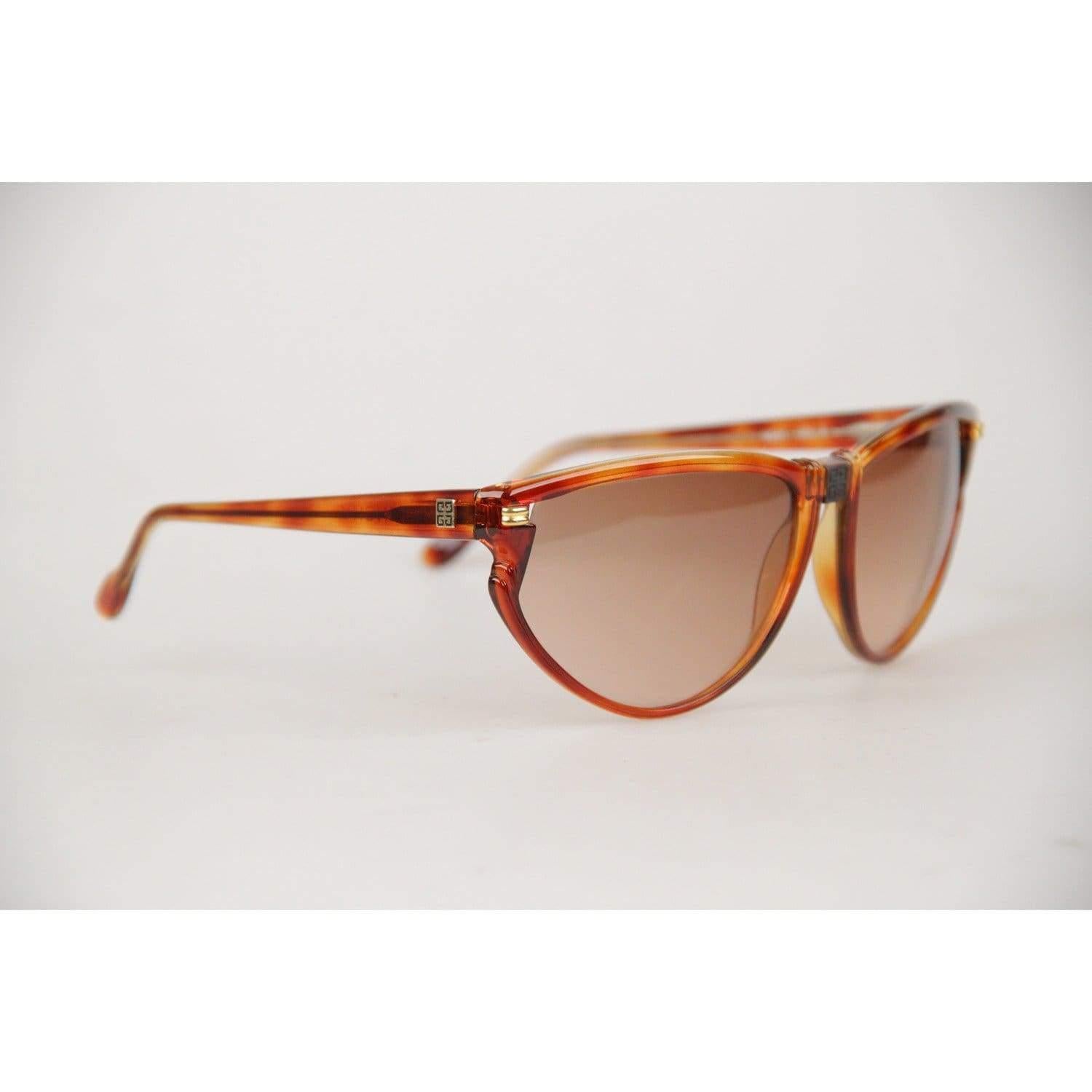 Givenchy Paris Vintage Brown Women Sunglasses mod SG01 COL 02 In Excellent Condition For Sale In Rome, Rome