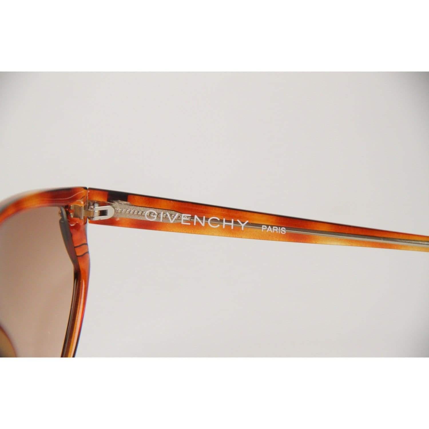 Givenchy Paris Vintage Brown Women Sunglasses mod SG01 COL 02 For Sale 2