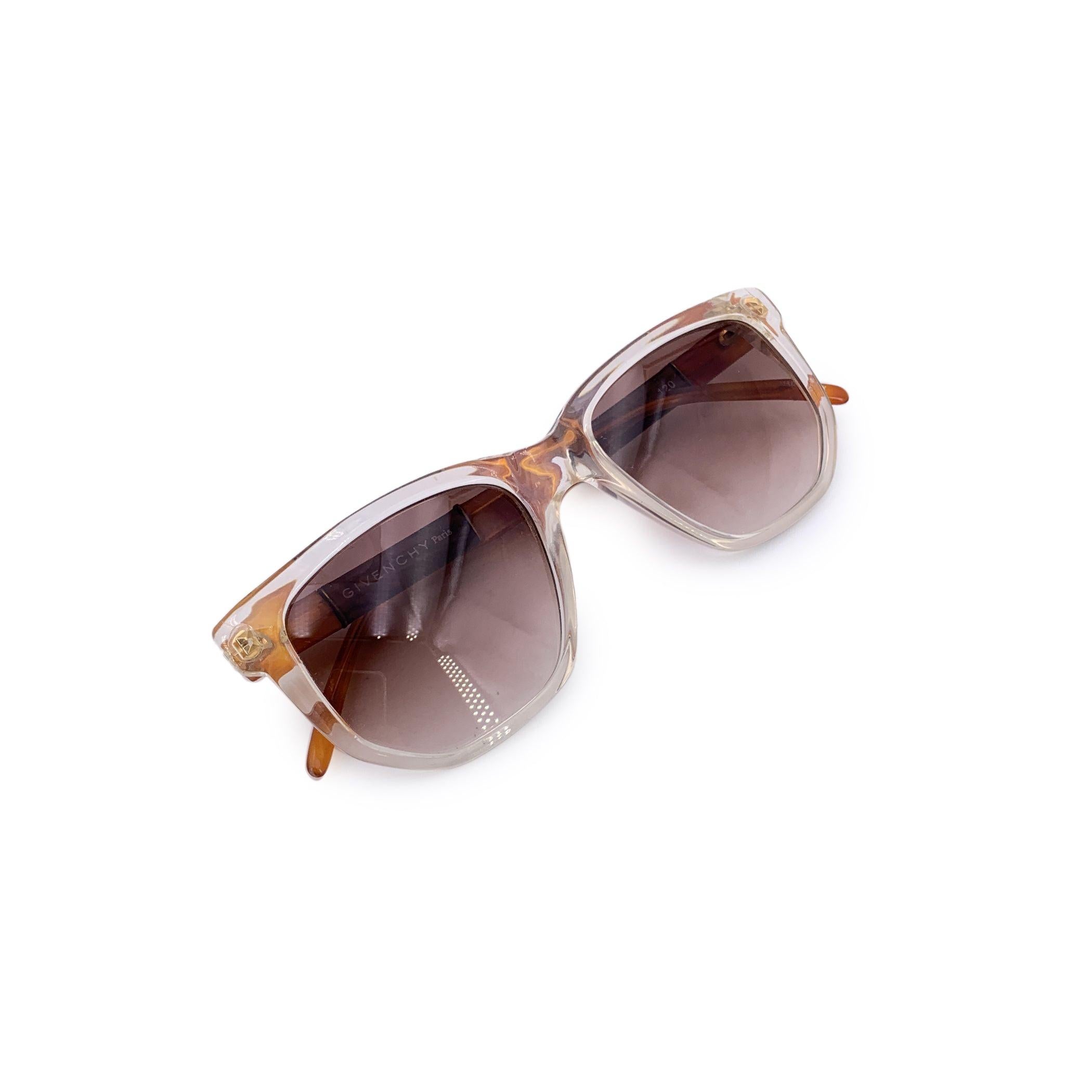 Women's or Men's Givenchy Paris Vintage Clear and Havana unglasses Mod A 02 51/20 For Sale