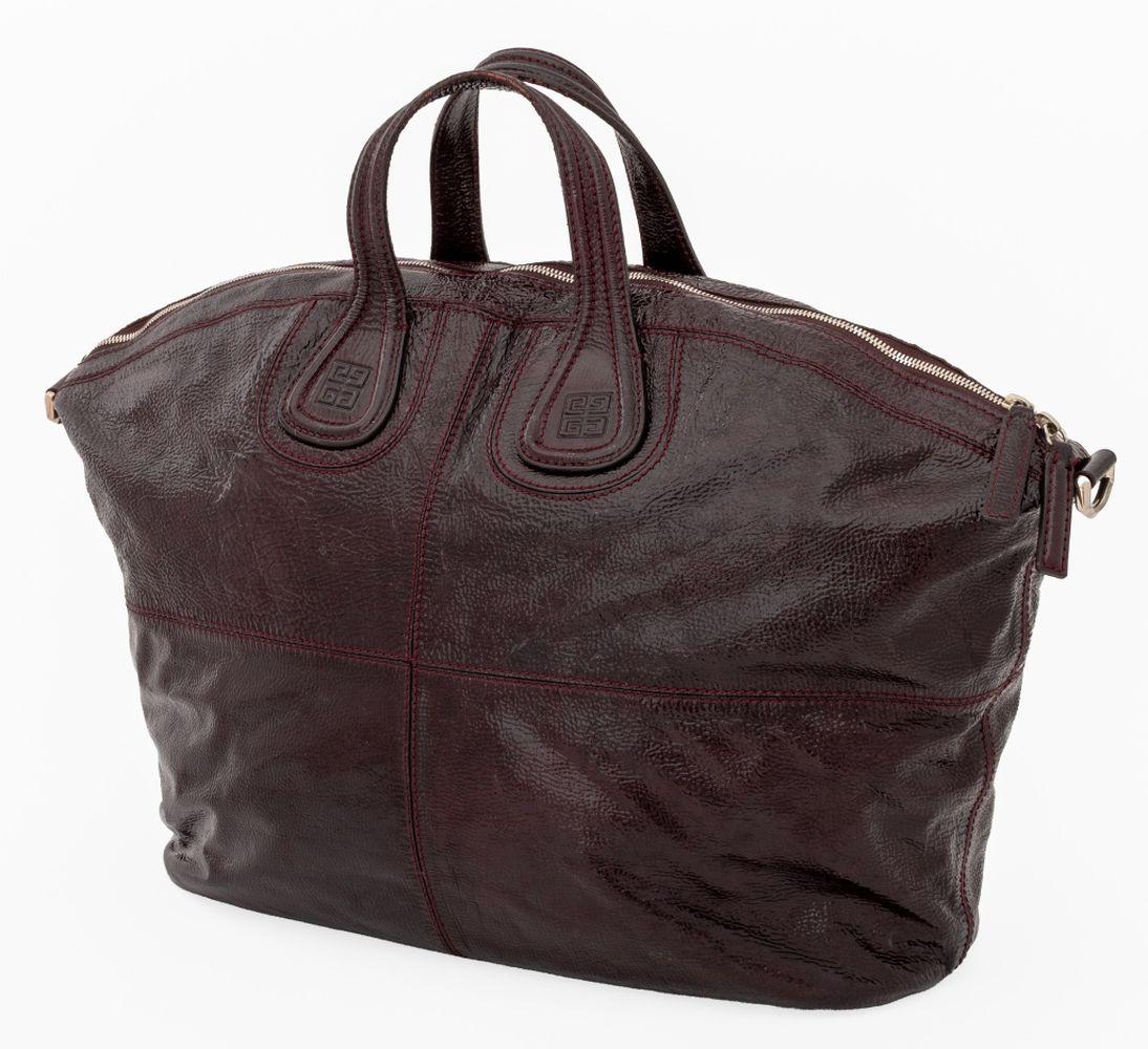 Givenchy Nightingale-Umhängetasche aus Lackleder (Moderne) im Angebot