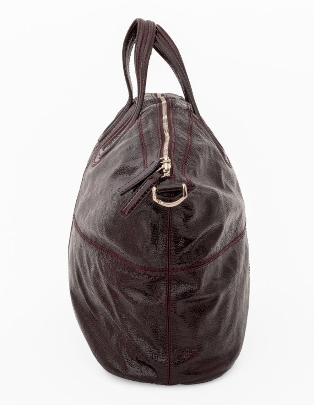 Givenchy Nightingale-Umhängetasche aus Lackleder (20. Jahrhundert) im Angebot