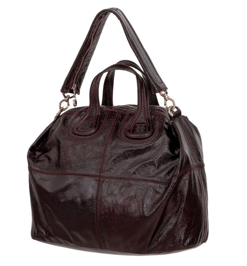 Givenchy Nightingale-Umhängetasche aus Lackleder im Angebot 2