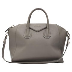 Givenchy Bolso Antigona Piel Gris Perla Mediana