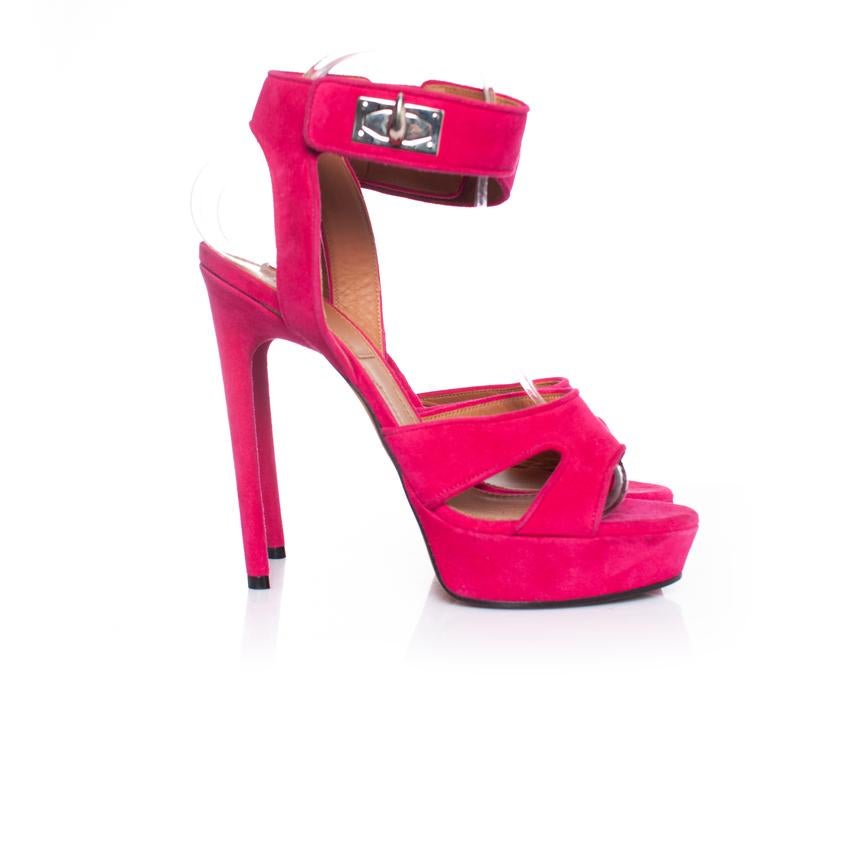 Givenchy, sandales en daim rose à plateforme en forme de requin Bon état - En vente à AMSTERDAM, NL