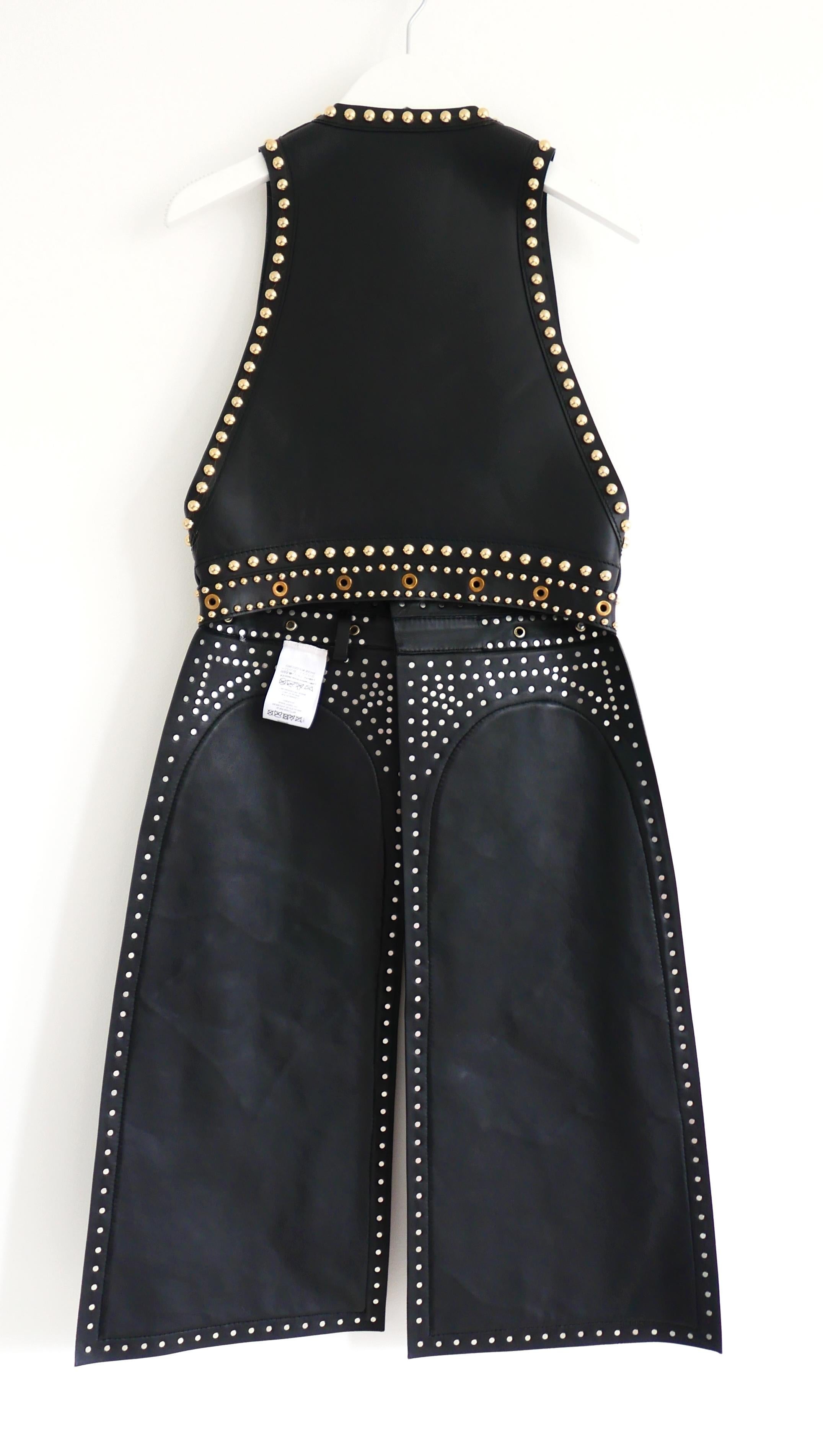 Givenchy Pre-Fall 2015 Gilet senza maniche in pelle borchiata, visone e astrakan in vendita 1