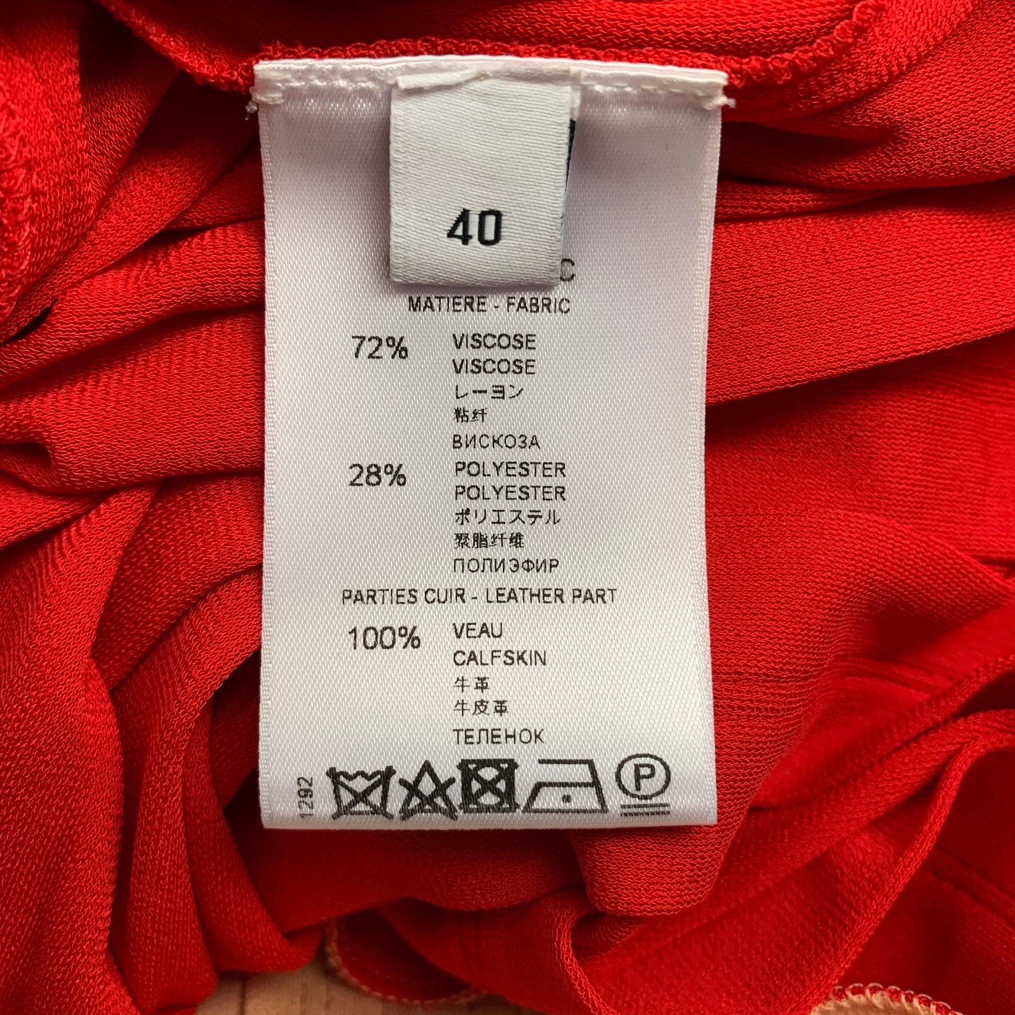 GIVENCHY Pre-Fall 2018 Size 6 Red & Pink Viscose/Polyester Midi Pleated Skirt For Sale 1