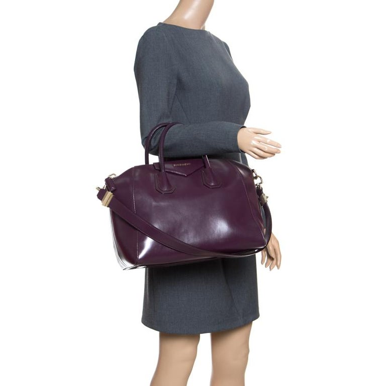 Givenchy Purple Leather Medium Antigona Top Handle Bag For Sale at 1stdibs