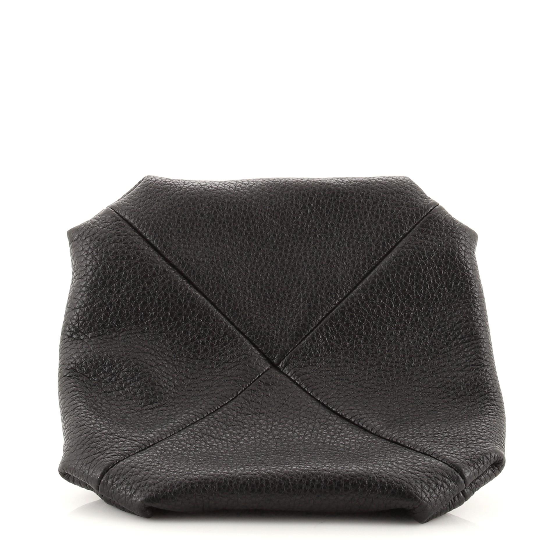 Givenchy Pyramid Shoulder Bag Leather Small In Good Condition In NY, NY