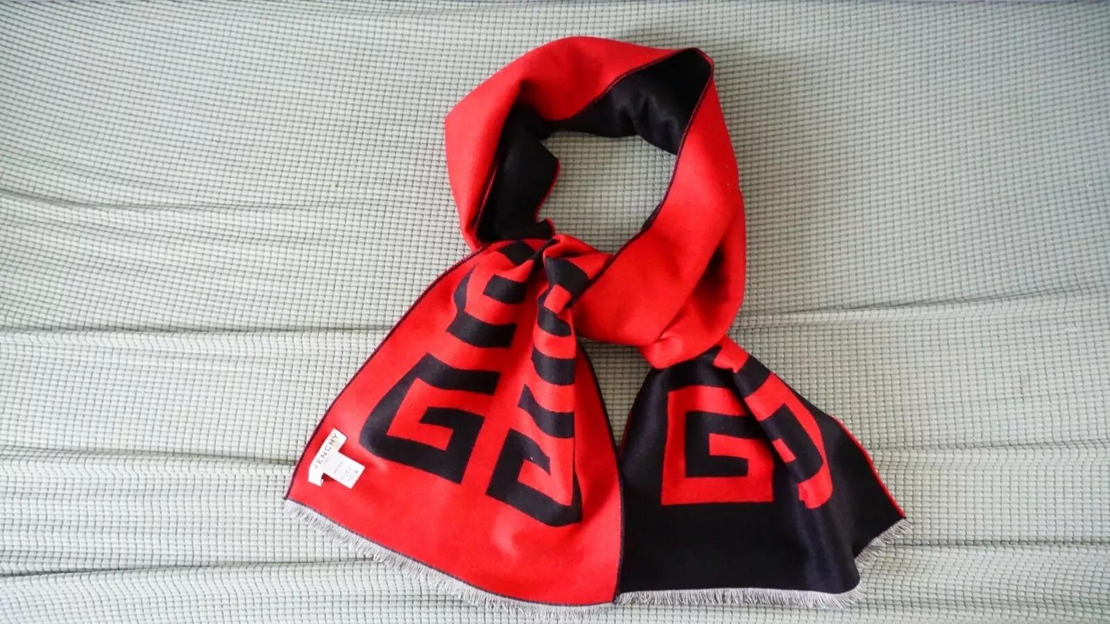 GIVENCHY Red & Black Monogram Logo Classic Swirl Wool Blend Double Scarf BNWT In New Condition For Sale In Wokingham, England