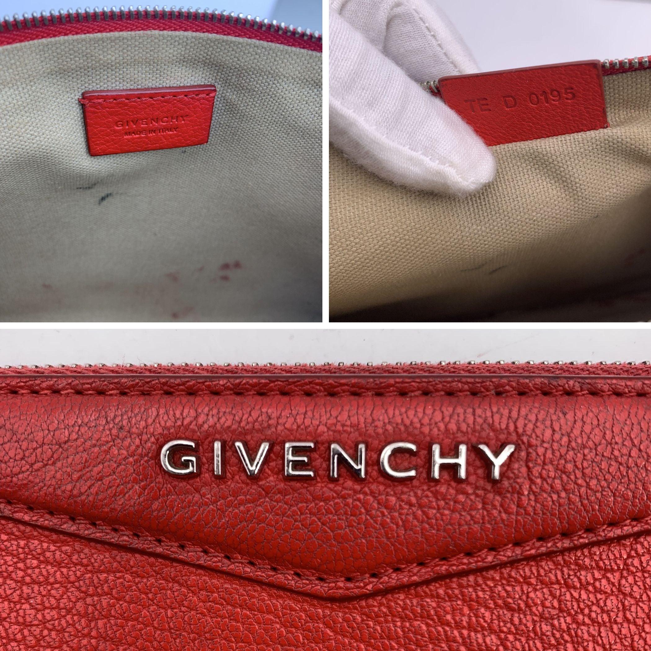 Givenchy Red Leather Antigona Zip Clutch Pouch Purse For Sale 1