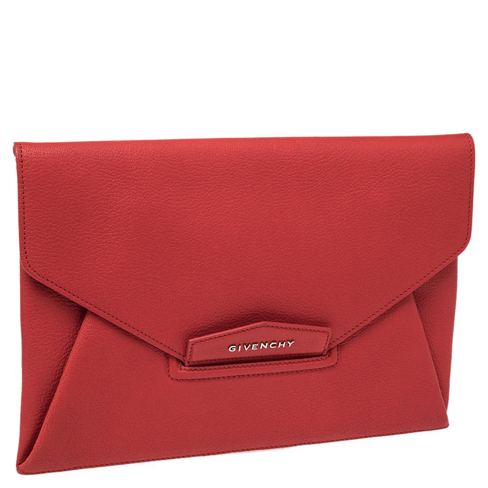 Women's Givenchy Red Leather Medium Antigona Envelope Clutch