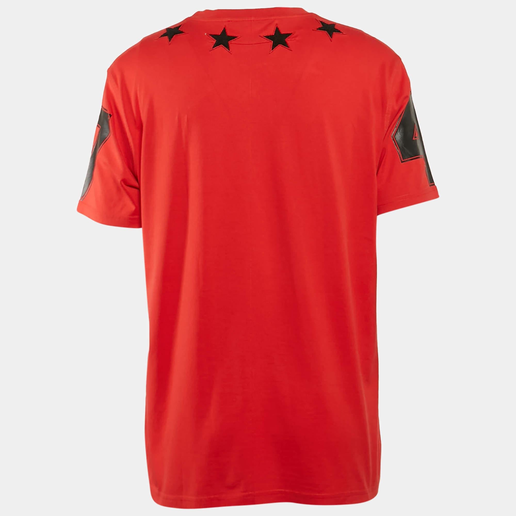 Perfect for casual outings or errands  this T shirt is the best piece to feel comfortable and stylish in. It flaunts a catchy shade and a relaxed fit.