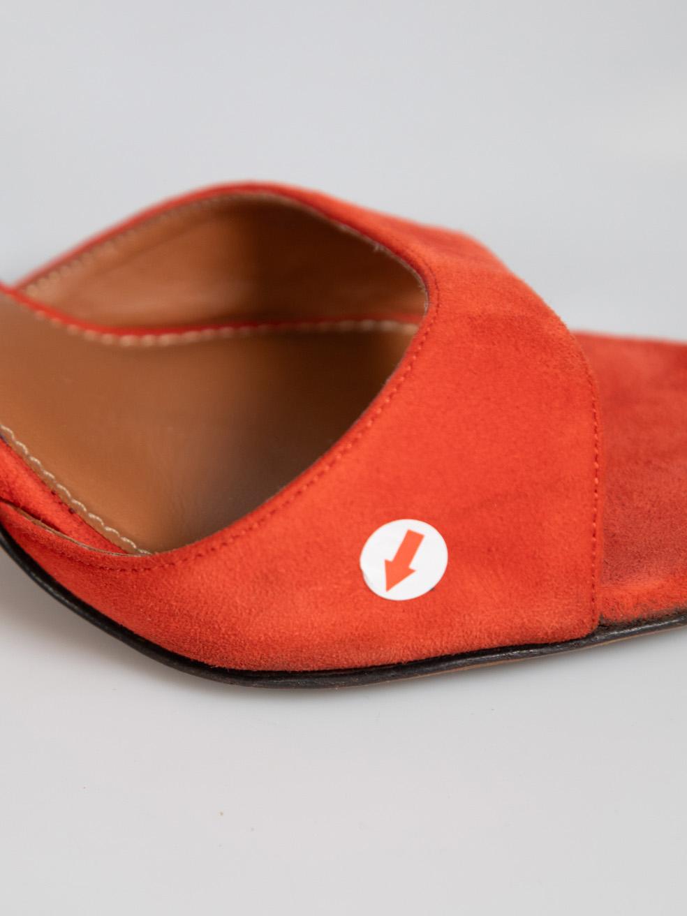 Givenchy - Sandales à bout ouvert en daim rouge, taille IT 37 en vente 1