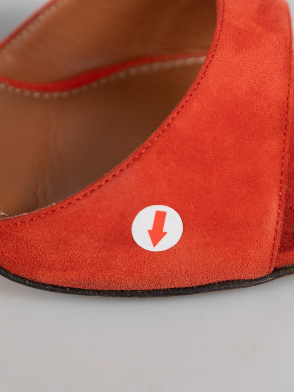 Givenchy - Sandales à bout ouvert en daim rouge, taille IT 37 en vente 3