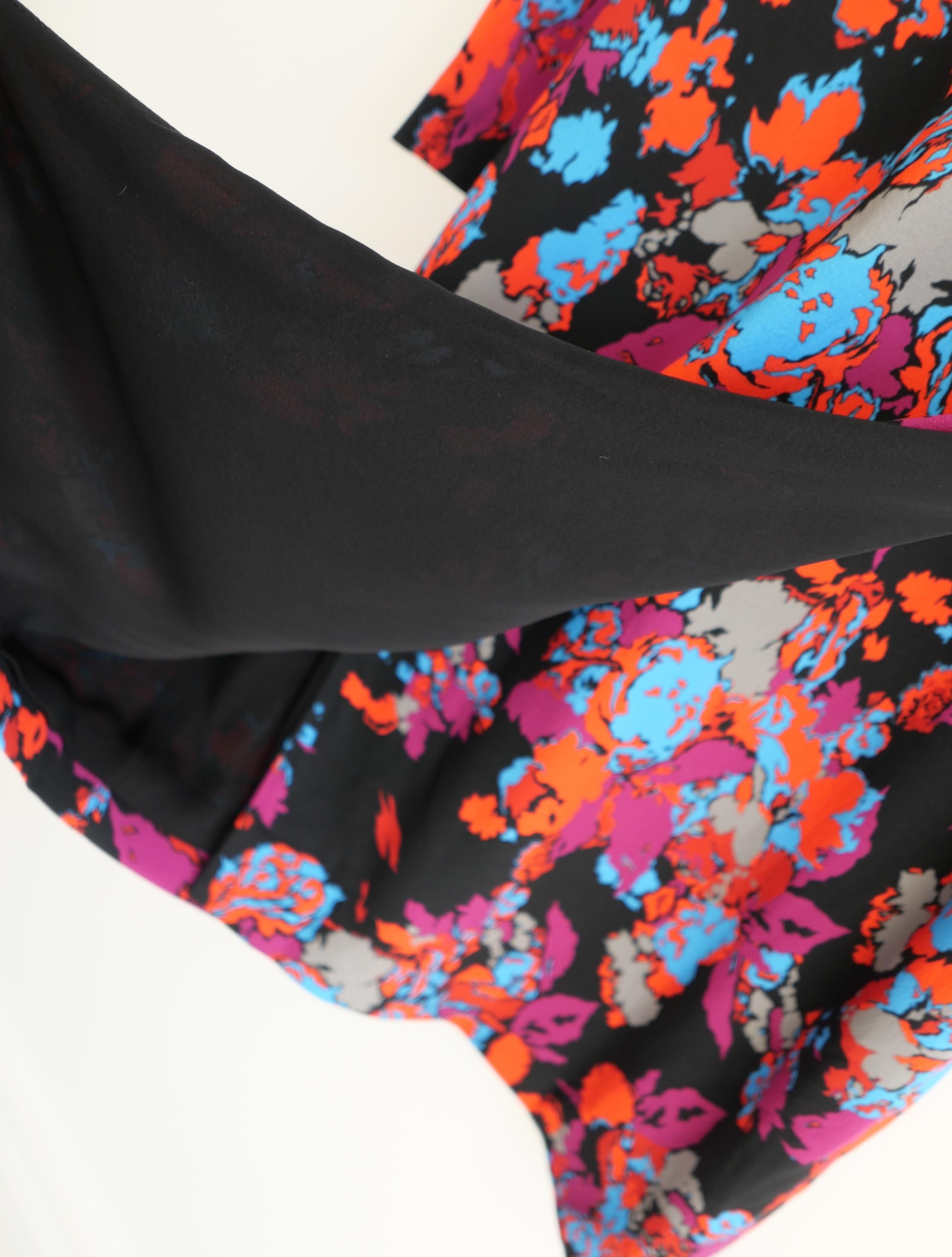 Black Givenchy Resort 2019 Stylised Floral Dress For Sale