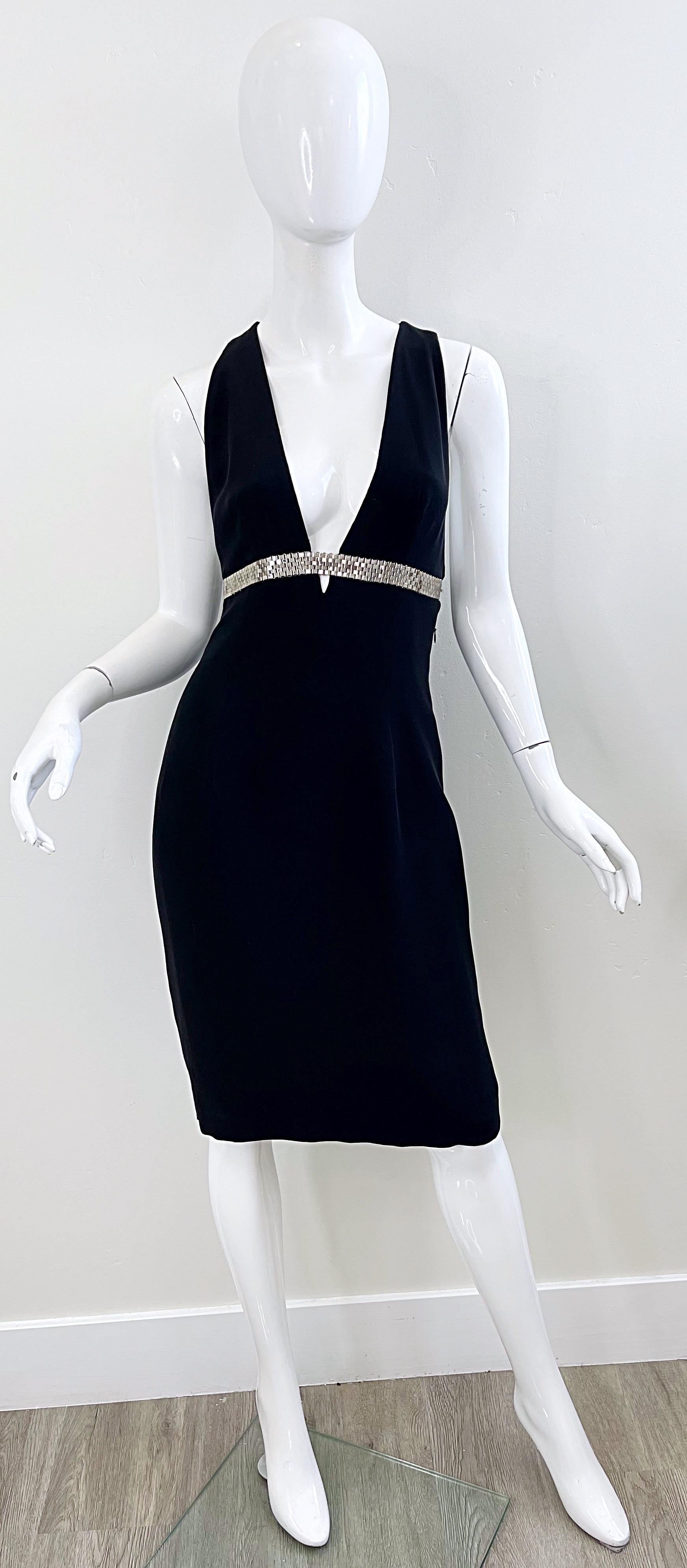 Givenchy Ricardo Tisci Size 40 / 6 - 8 Black Watch Link Silk Plunging Dress For Sale 10