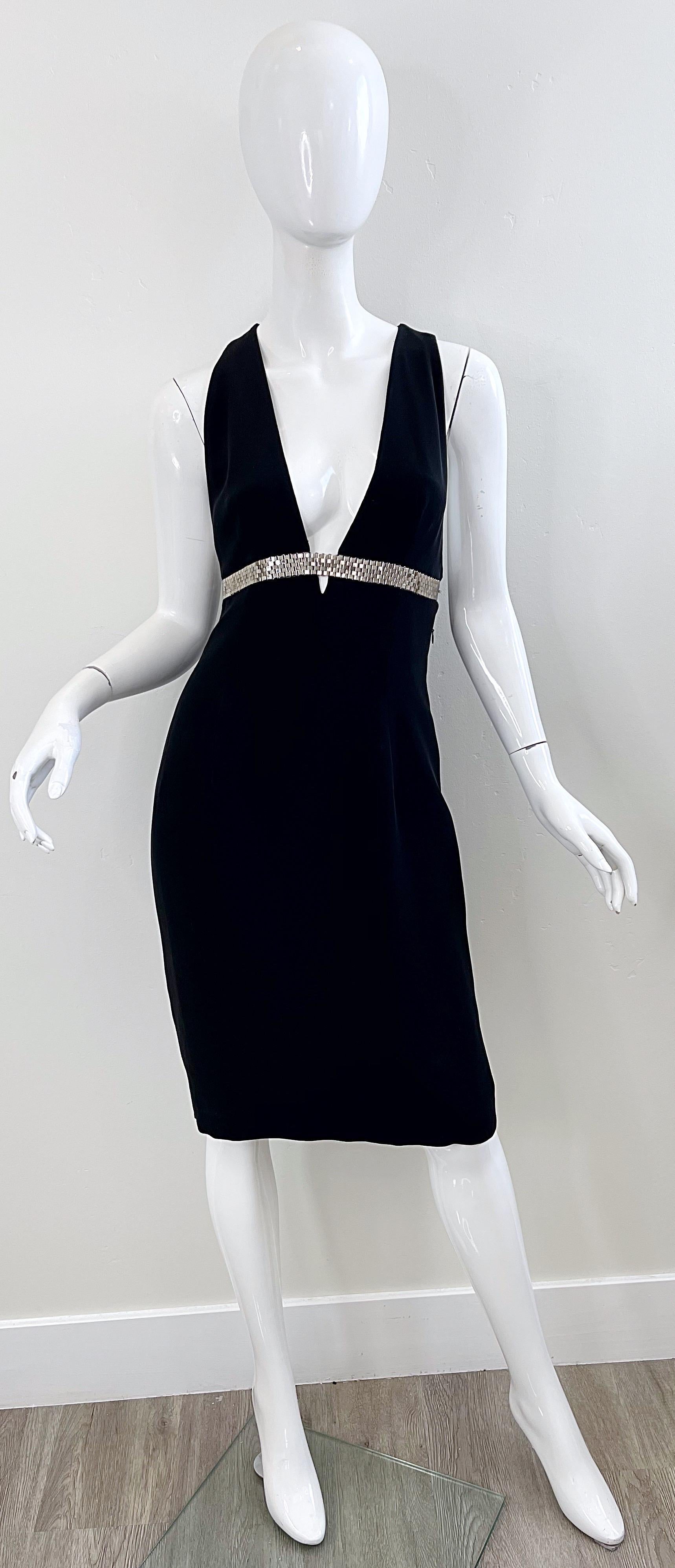 Givenchy Ricardo Tisci Size 40 / 6 - 8 Black Watch Link Silk Plunging Dress In Excellent Condition For Sale In San Diego, CA