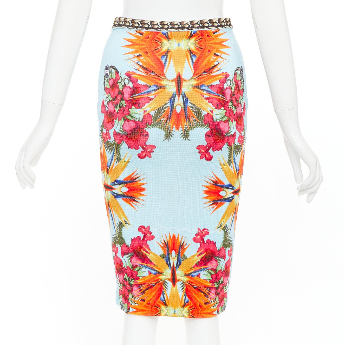 Donna GIVENCHY Riccardo Tisci 2012 Gonna a tubino in tweed bouclè Birds of Paradise in vendita