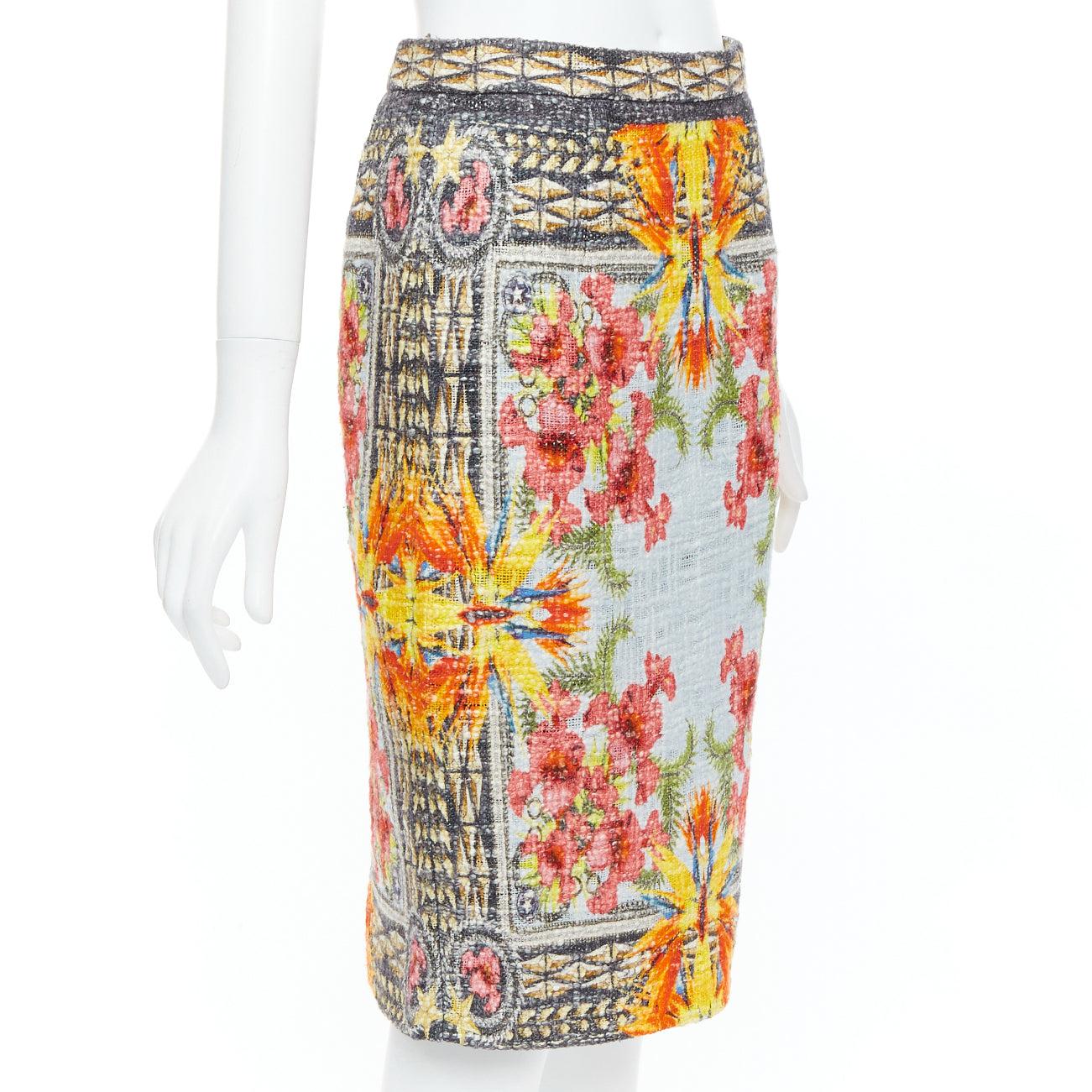 Beige GIVENCHY Riccardo Tisci 2012 Birds of Paradise boucle tweed pencil skirt FR38 M For Sale