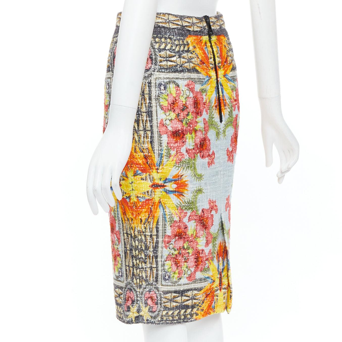GIVENCHY Riccardo Tisci 2012 Birds of Paradise boucle tweed pencil skirt FR38 M For Sale 1