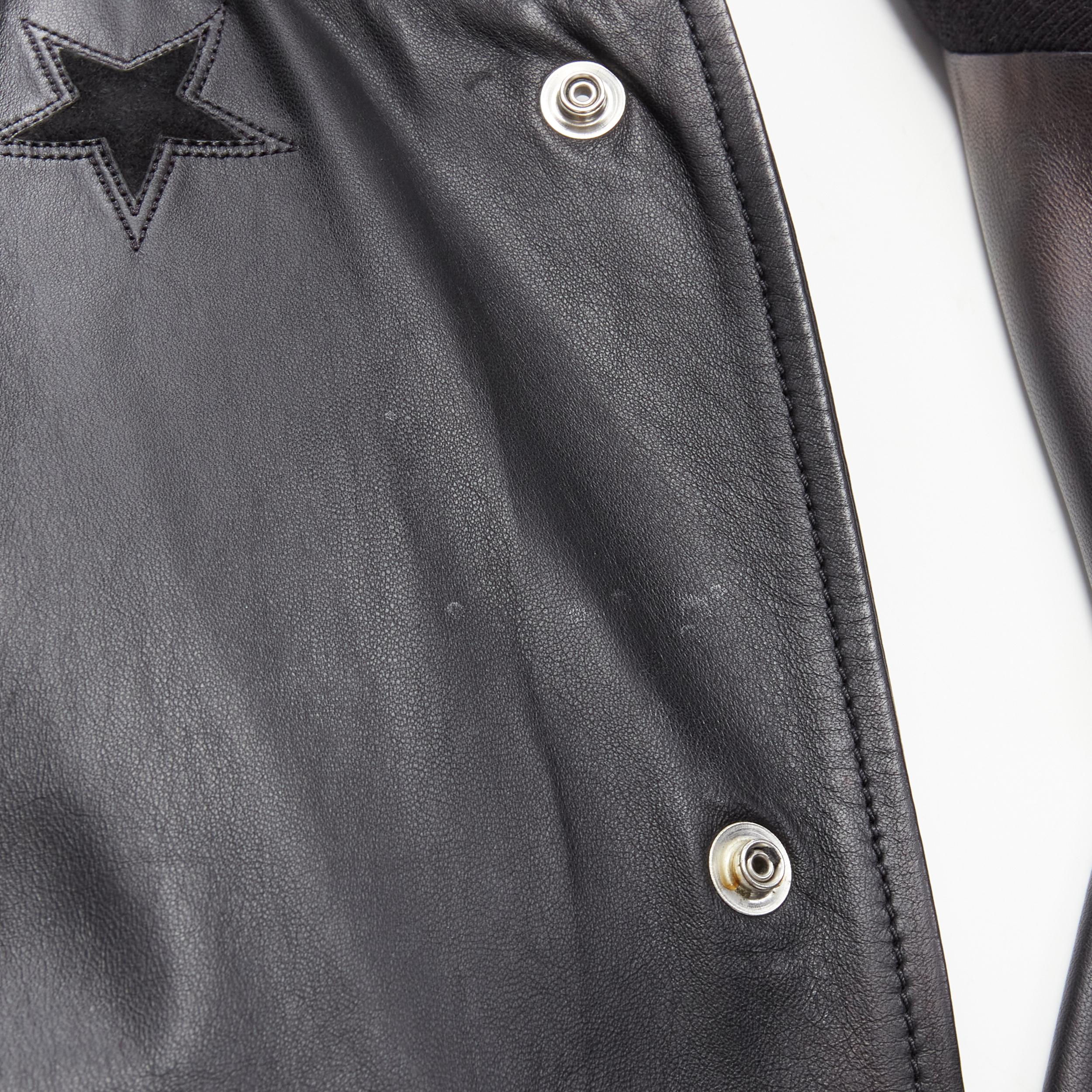 GIVENCHY Riccardo Tisci bomber in pelle d'agnello con stelle nere EU48 M in vendita 6