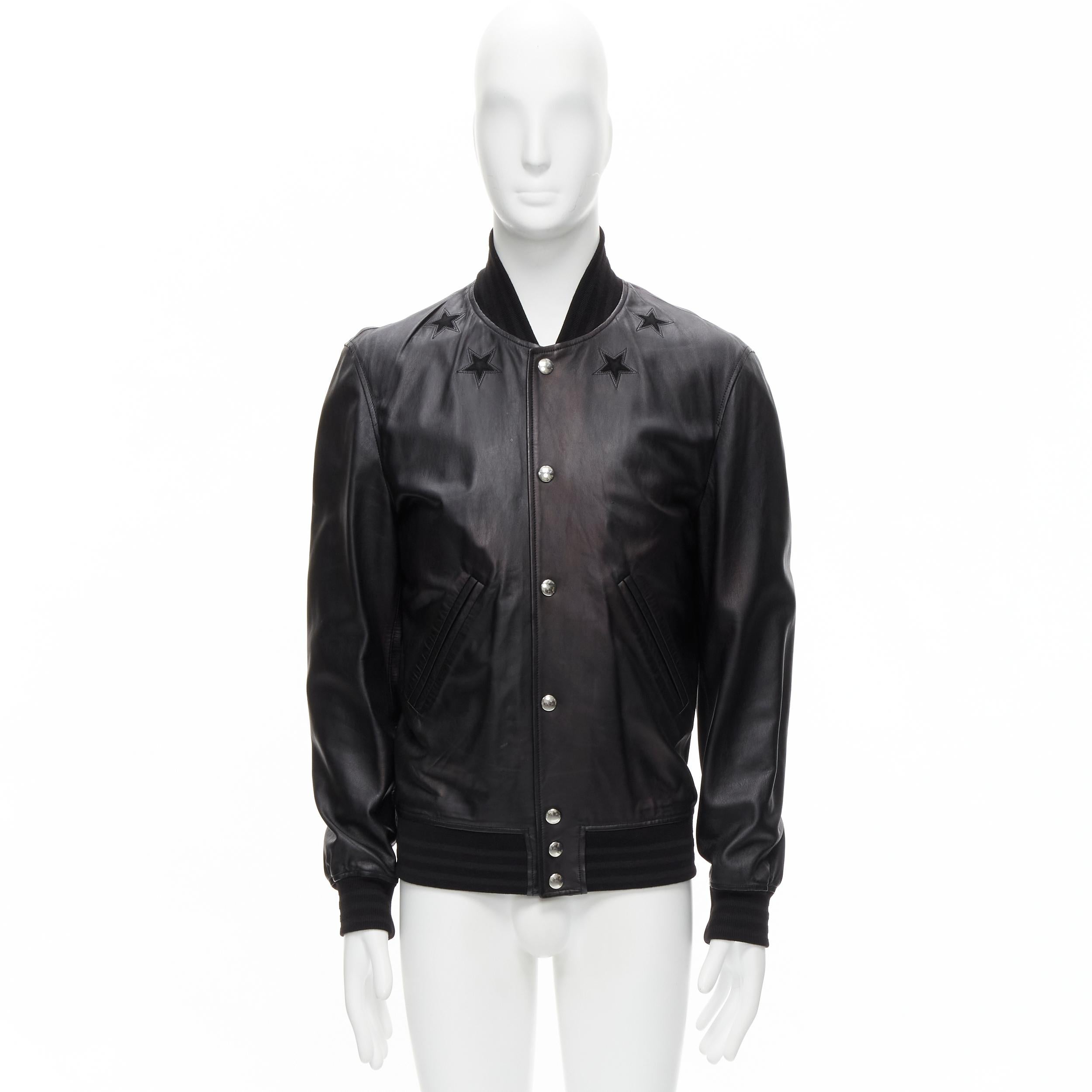 GIVENCHY Riccardo Tisci bomber in pelle d'agnello con stelle nere EU48 M in vendita 8
