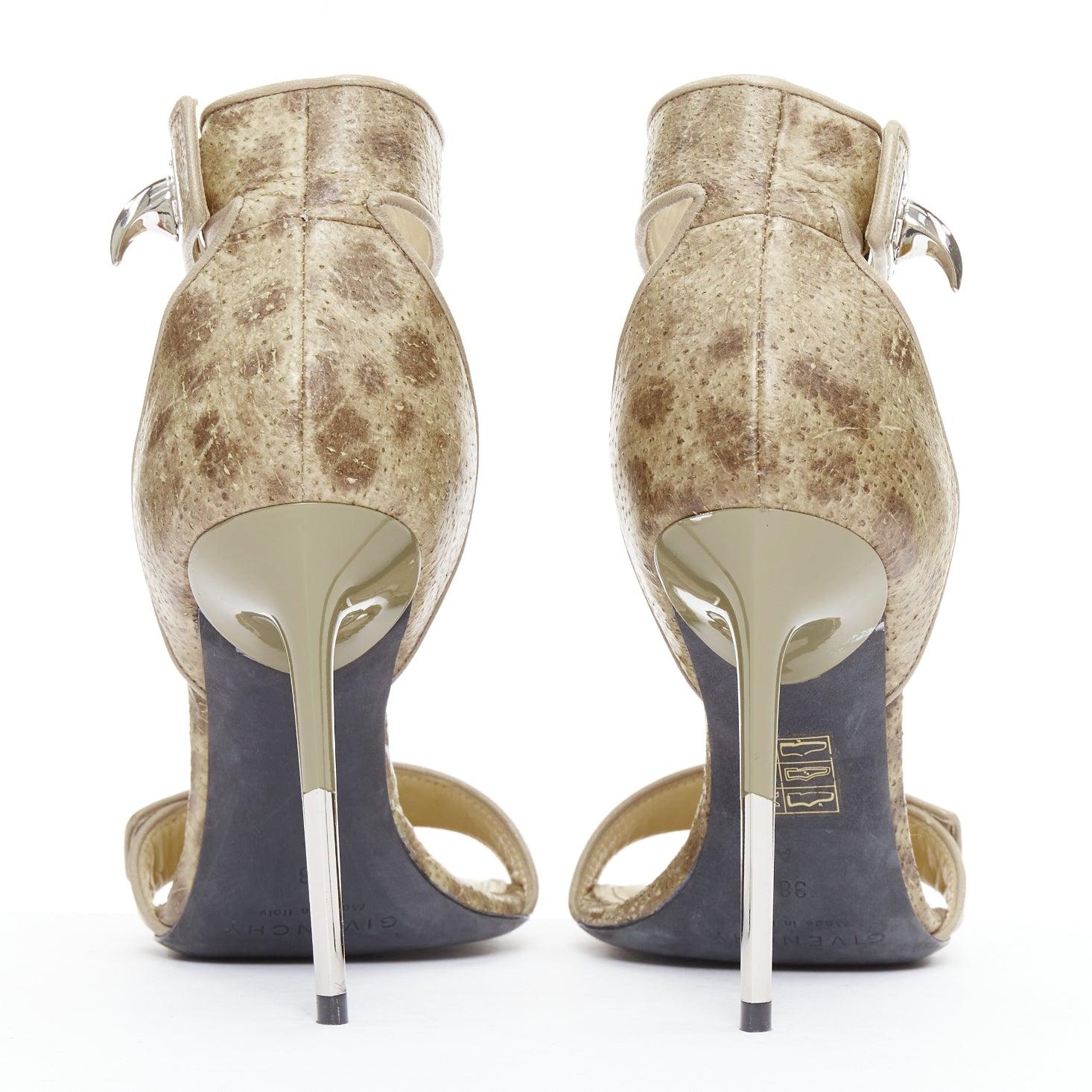 GIVENCHY Riccardo Tisci khaki leather silver sharktooth turnlock sandals EU38 Damen im Angebot