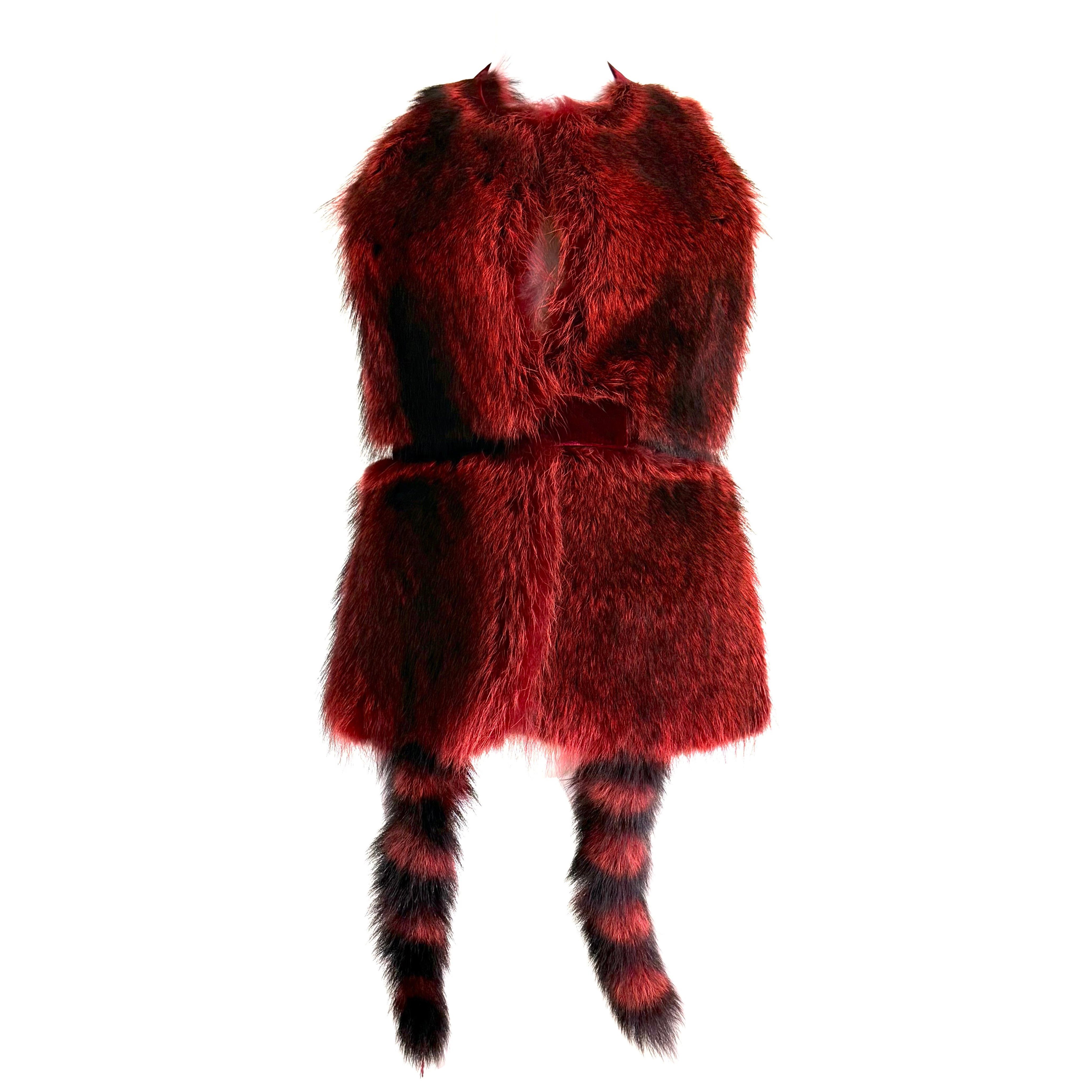 *GIVENCHY* Riccardo Tisci Raccoon Fur Vest—Fall/Winter 2015 Runway NWT FR 38