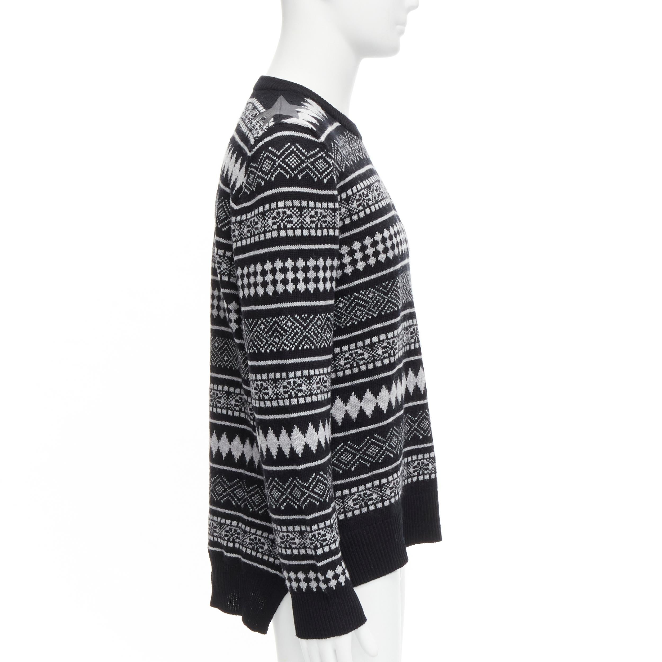 GIVENCHY Riccardo Tisci Pullover mit strukturierten Sternenstreifen und Intarsien, M im Zustand „Hervorragend“ im Angebot in Hong Kong, NT