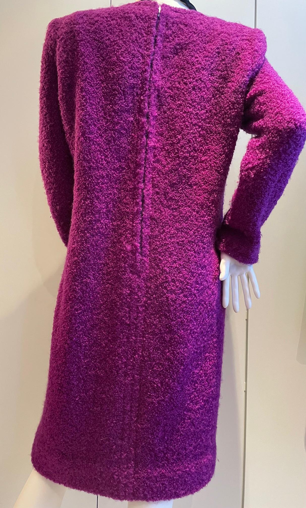 GIVENCHY Runway Tweed Bouclé Dress & Wrap-Scarf Trim Mohair C.1980s In Excellent Condition For Sale In London, GB