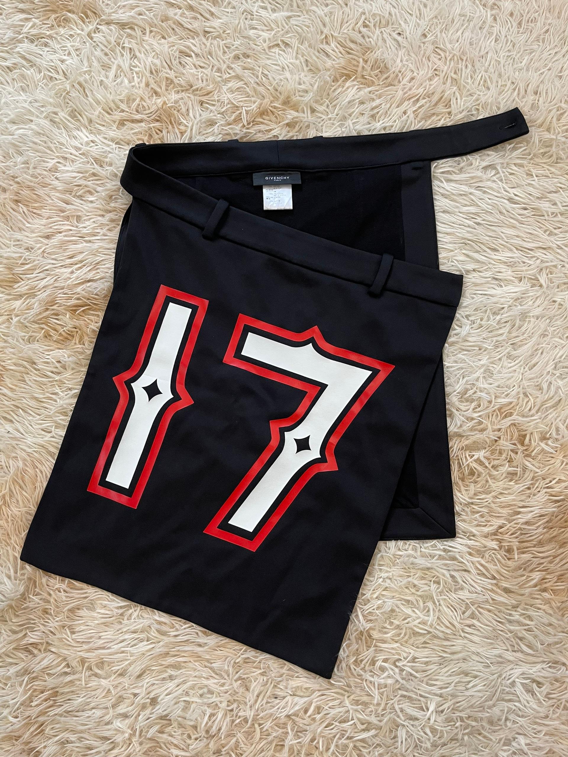 Givenchy - Jupe de défilé imprimée « 17 », printemps-été 2014 Unisexe en vente