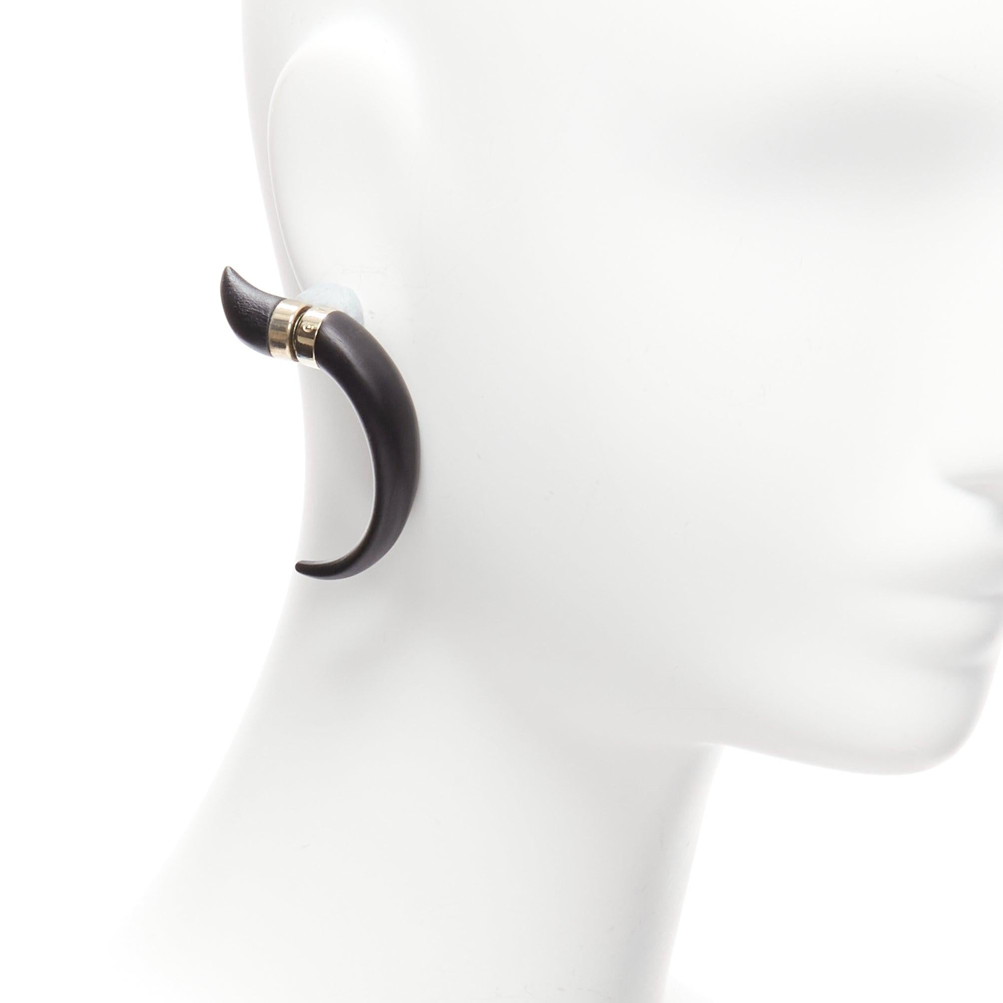 GIVENCHY Shark Tooth black silver magnet horn earring Single In Excellent Condition For Sale In Hong Kong, NT