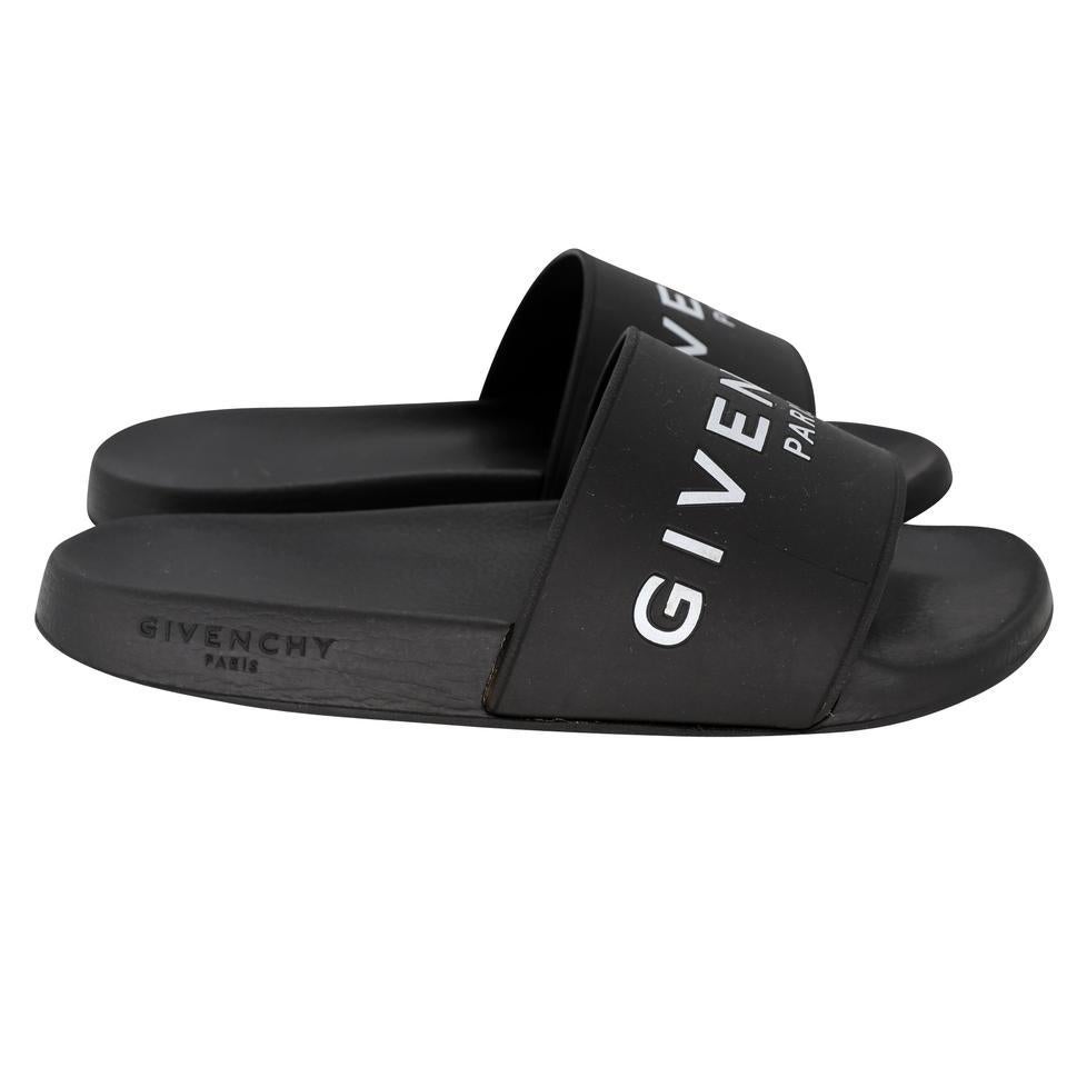 Black Givenchy Signature Print 39 Pool Beach Sandals GV-S06013P-0001 For Sale
