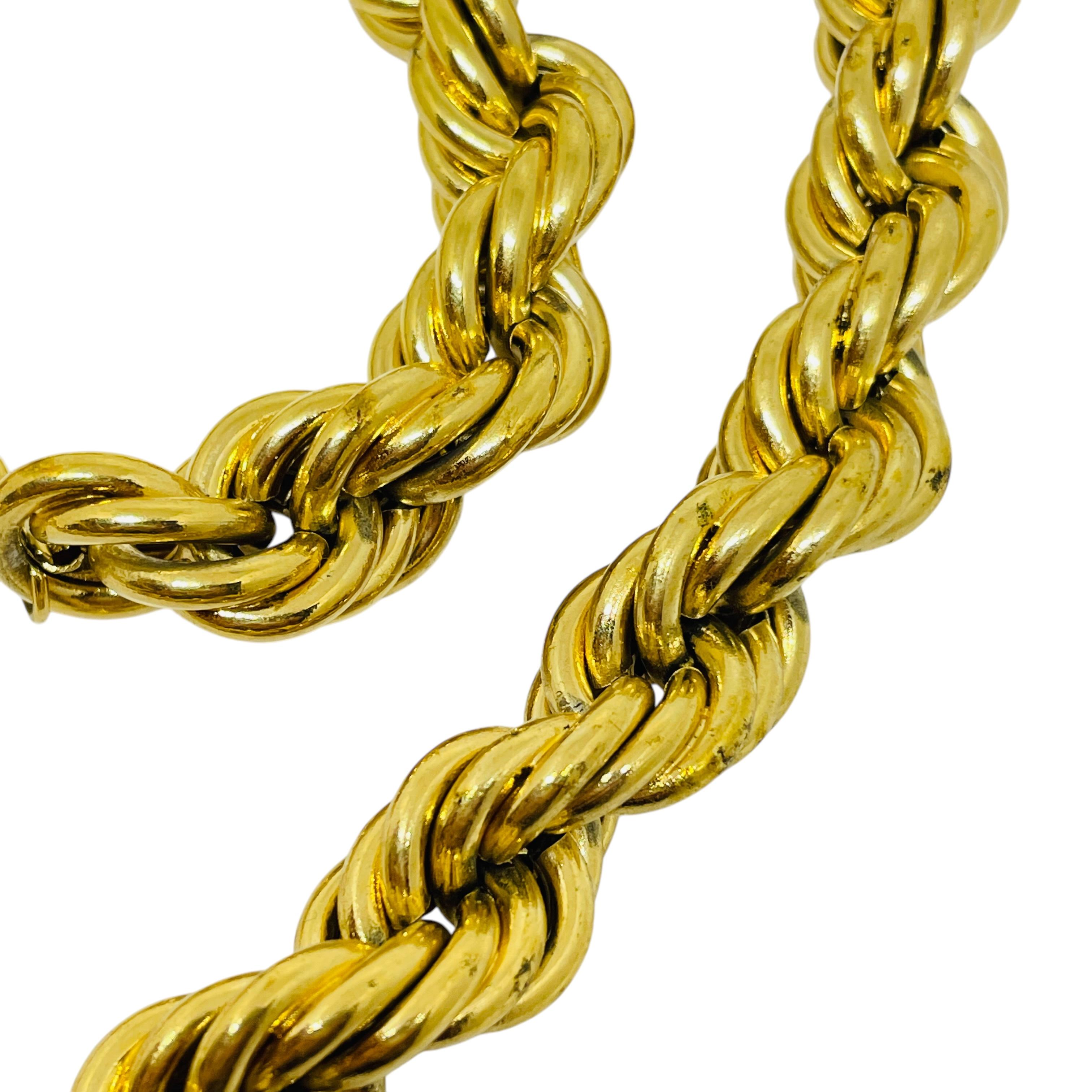 Collana firmata GIVENCHY, placcata oro, con catena in corda ritorta e massiccia In condizioni buone in vendita a Palos Hills, IL