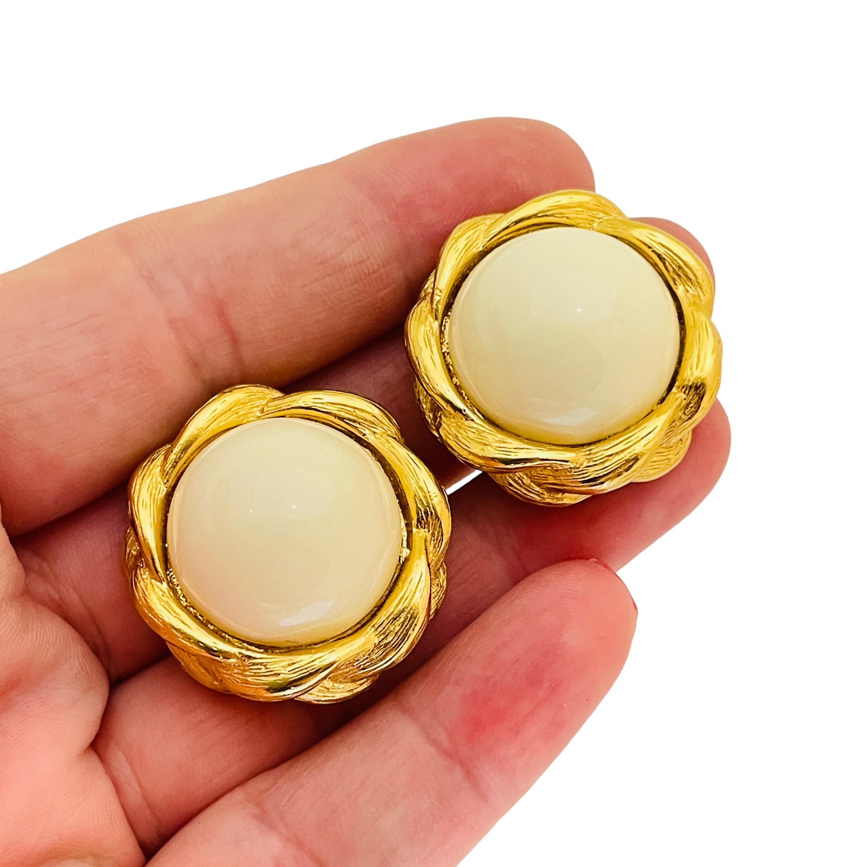 GIVENCHY signed vintage gold glass designer runway clip on earrings In Good Condition For Sale In Palos Hills, IL