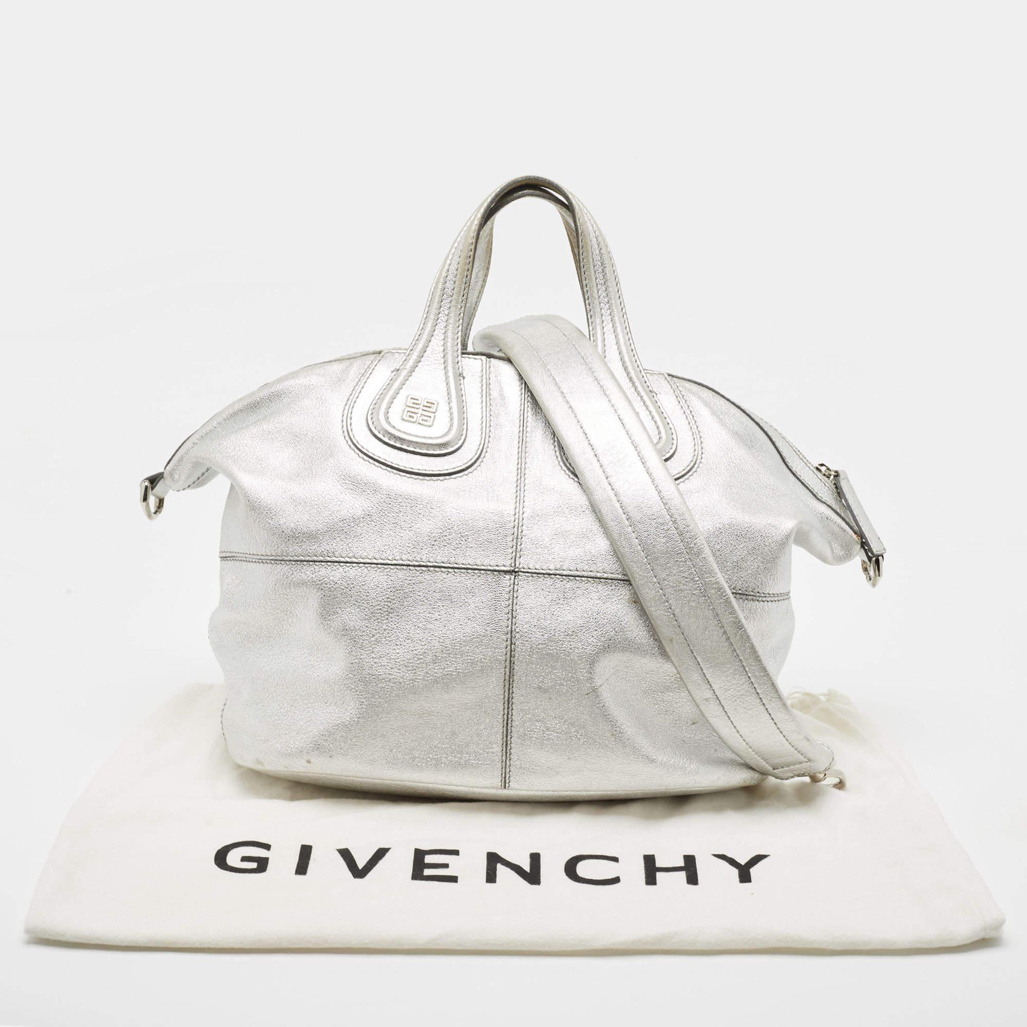 Givenchy - Sacoche Nightingale moyenne en cuir Silver en vente 15