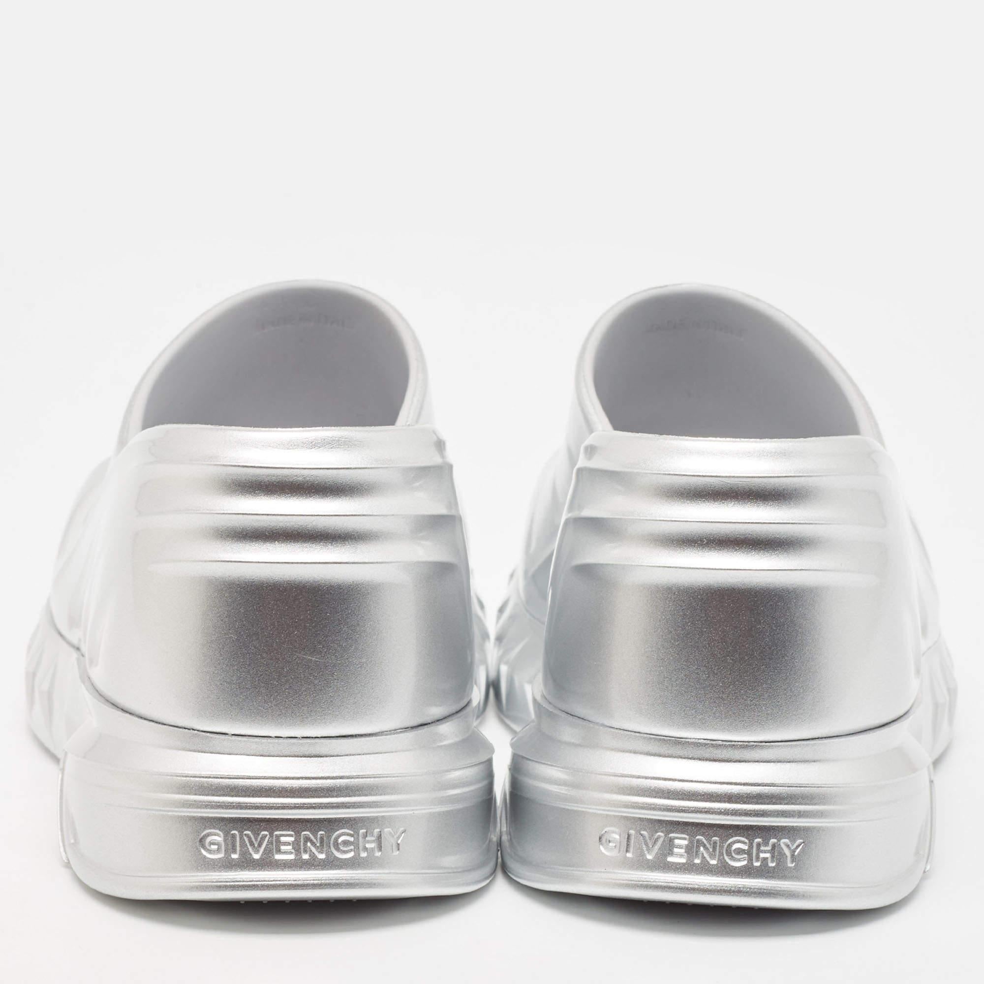 Givenchy Silver Rubber Marshmallow Sandals Size 36 1