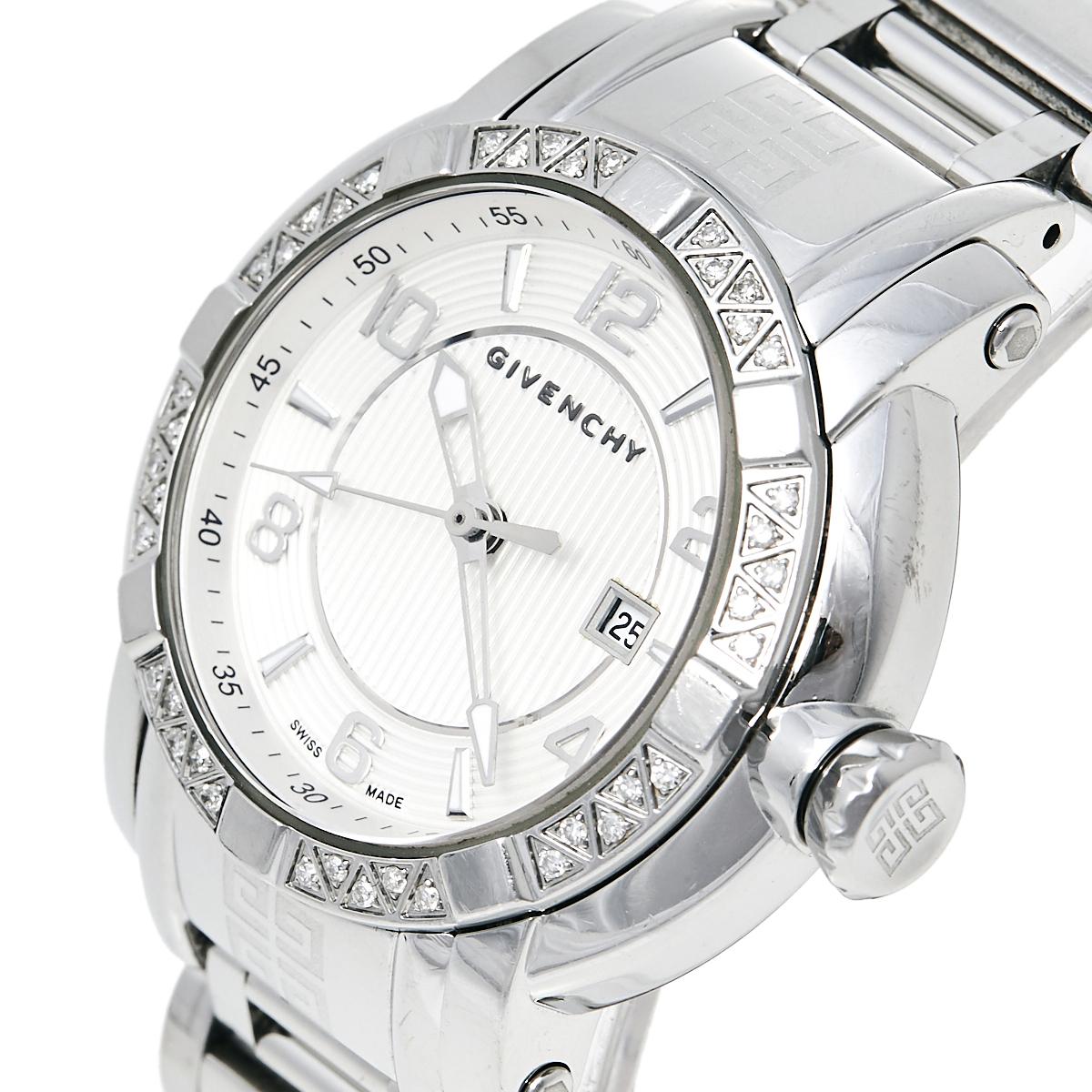 Add a touch of class to your outings with this Givenchy watch. Its stainless steel case is designed with a diamond-embellished bezel, adding some shimmer to the watch. It is matched with a silver dial featuring index and luminous Arabic numeral hour