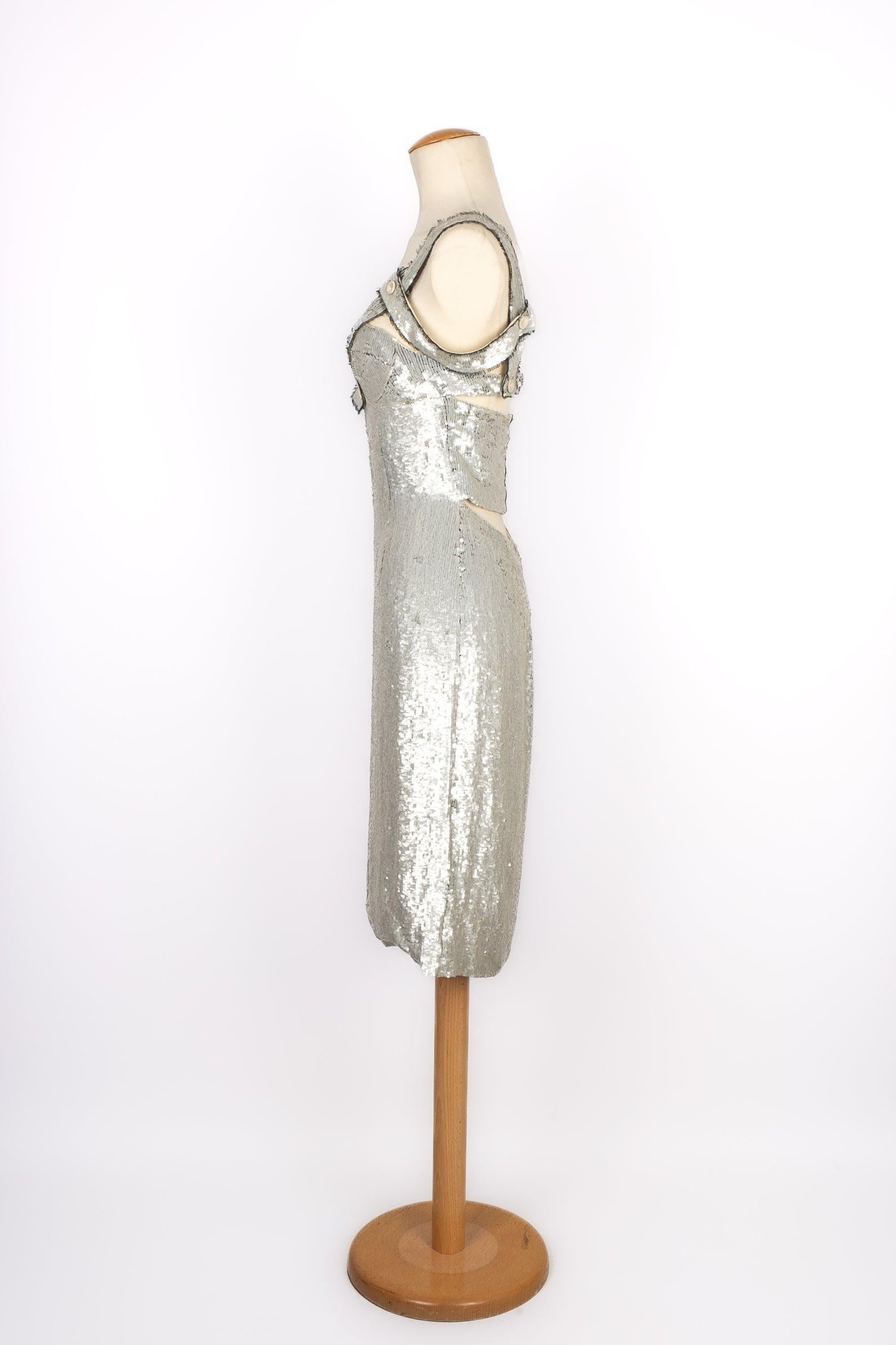 Givenchy Silvery Sequined Dress with Silvery Sequins In Good Condition In SAINT-OUEN-SUR-SEINE, FR