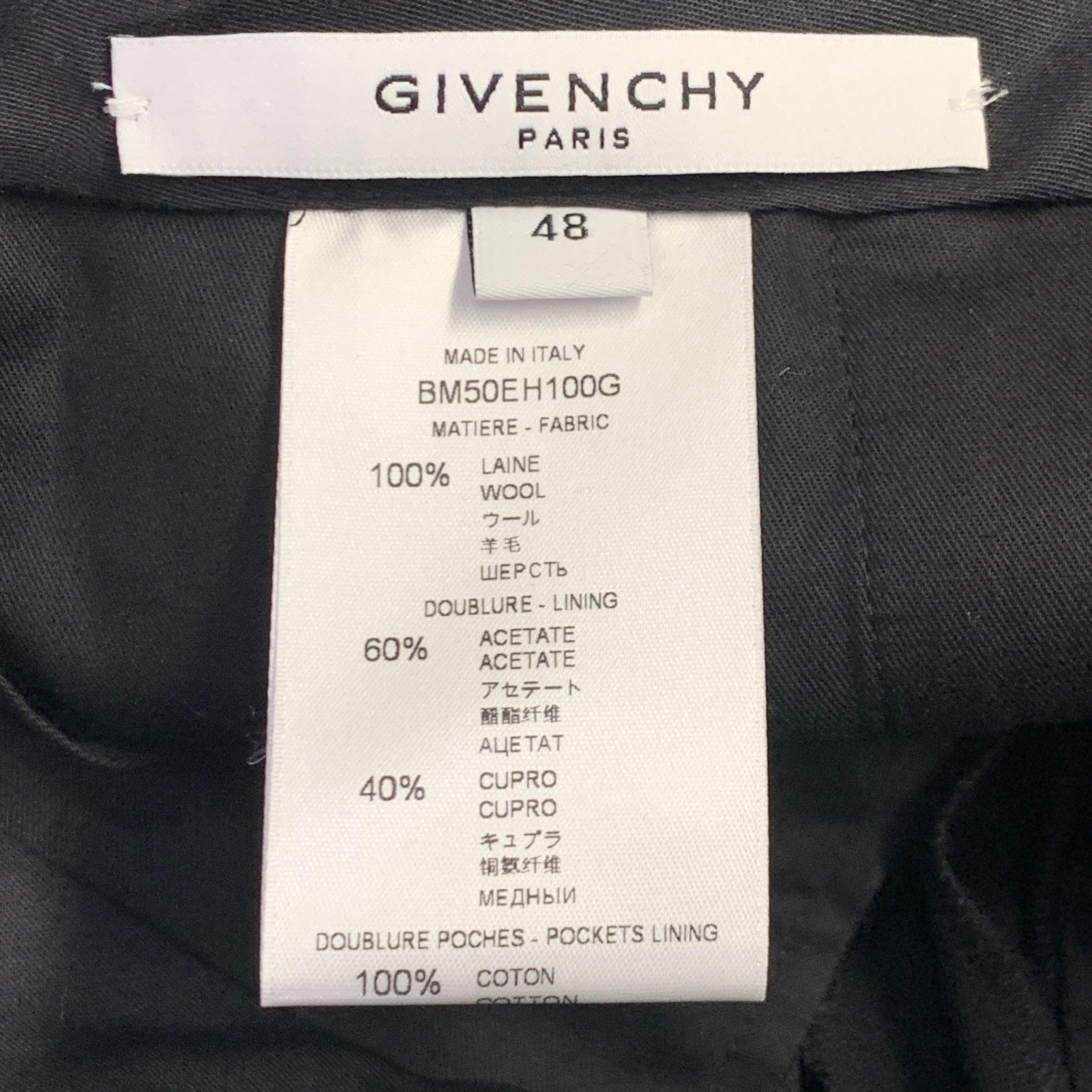 GIVENCHY Size 32 Black Wool Tapered Zip Fly Dress Pants In Excellent Condition For Sale In San Francisco, CA
