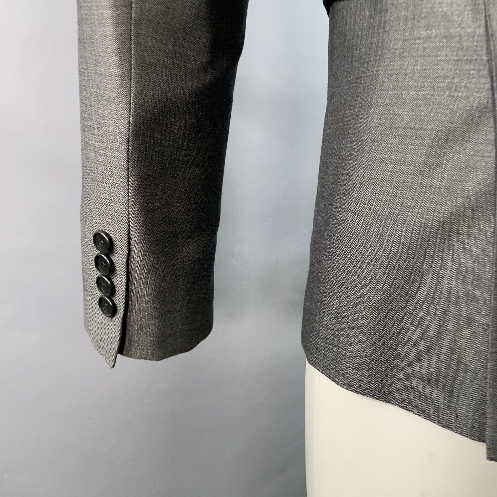 GIVENCHY Größe 36 Grau Schurwolle Seide Fischgrät mit Revers Sport Mantel im Angebot 1