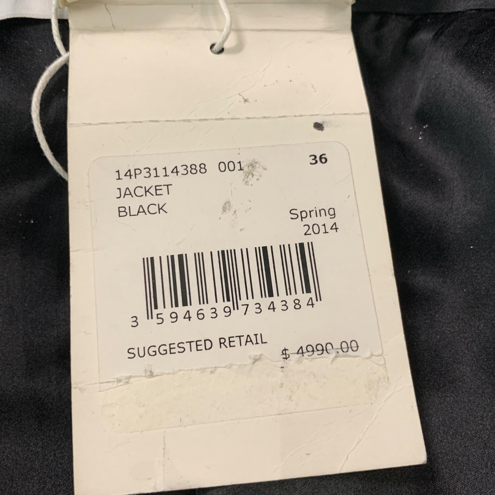 Veste courte Givenchy en soie noire à plumes et autruche, taille 4 en vente 1