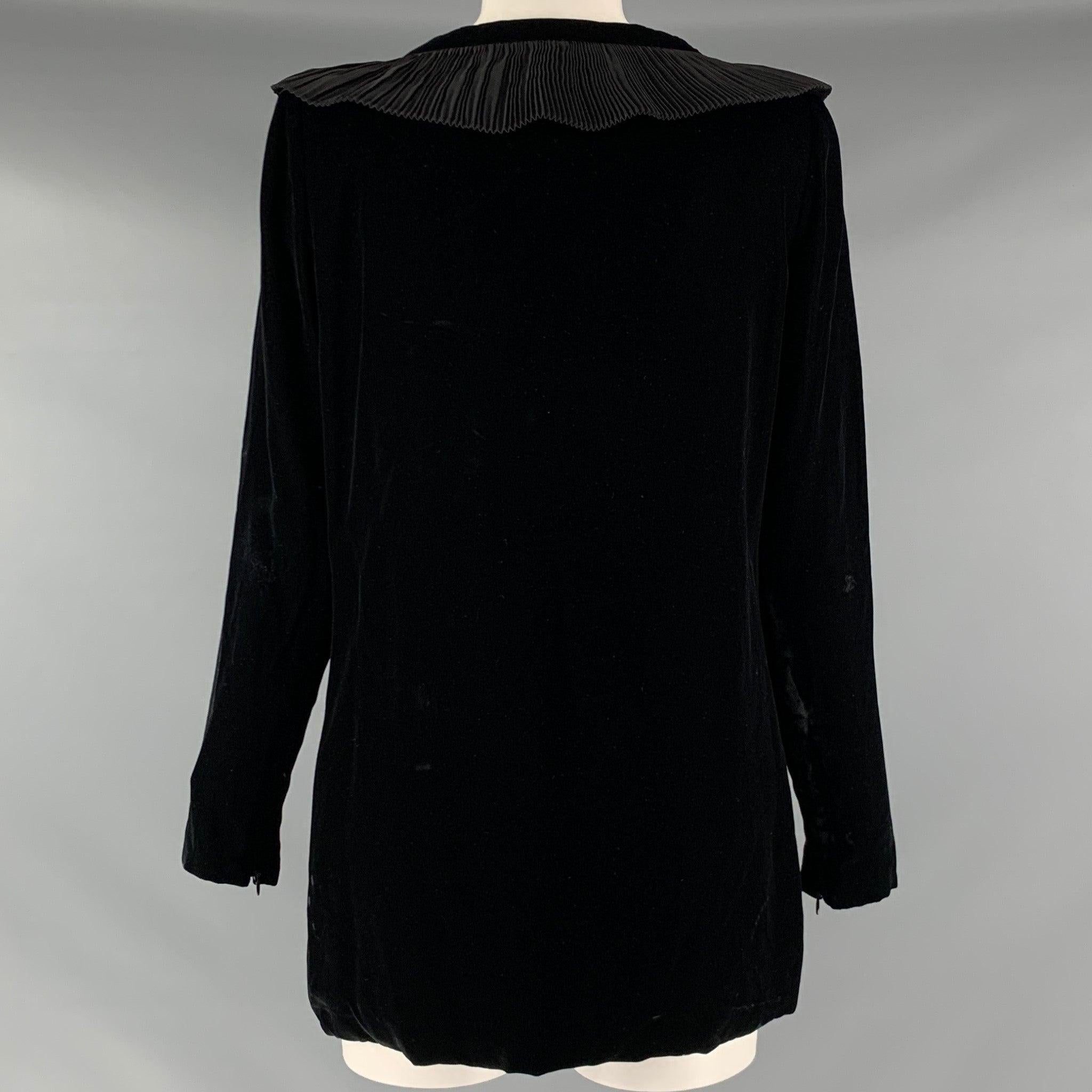 Women's GIVENCHY Size 6 Black Viscose  Rayon Ruffled Long Sleeve Dress Top For Sale